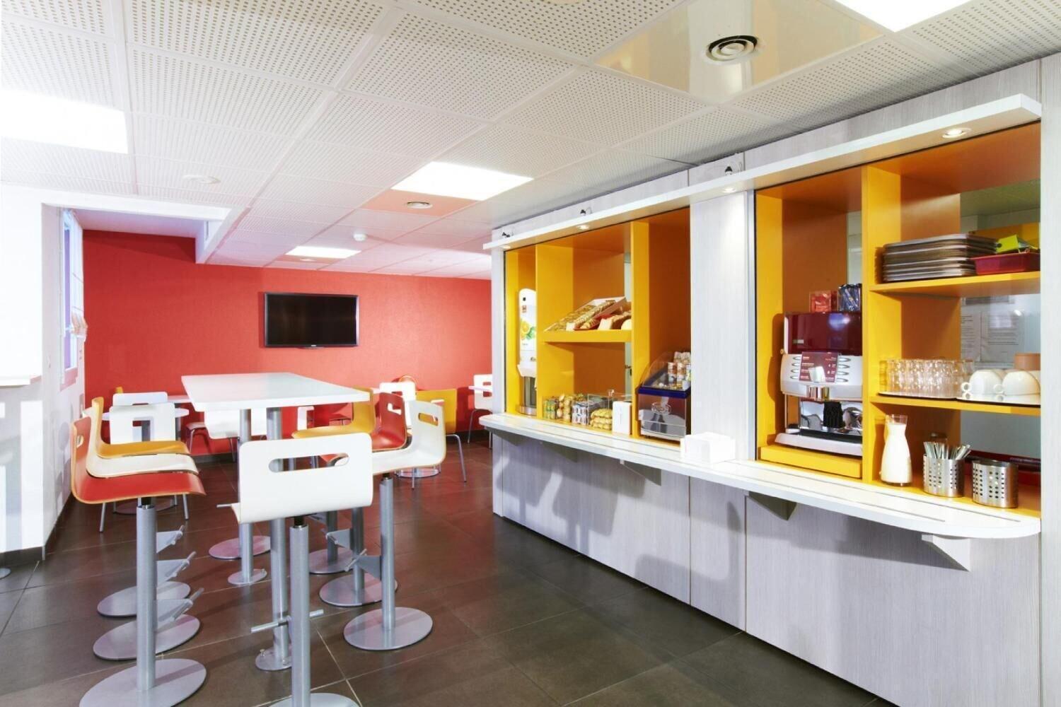 B&B HOTEL Paris Nord Gonesse Parc des Expos