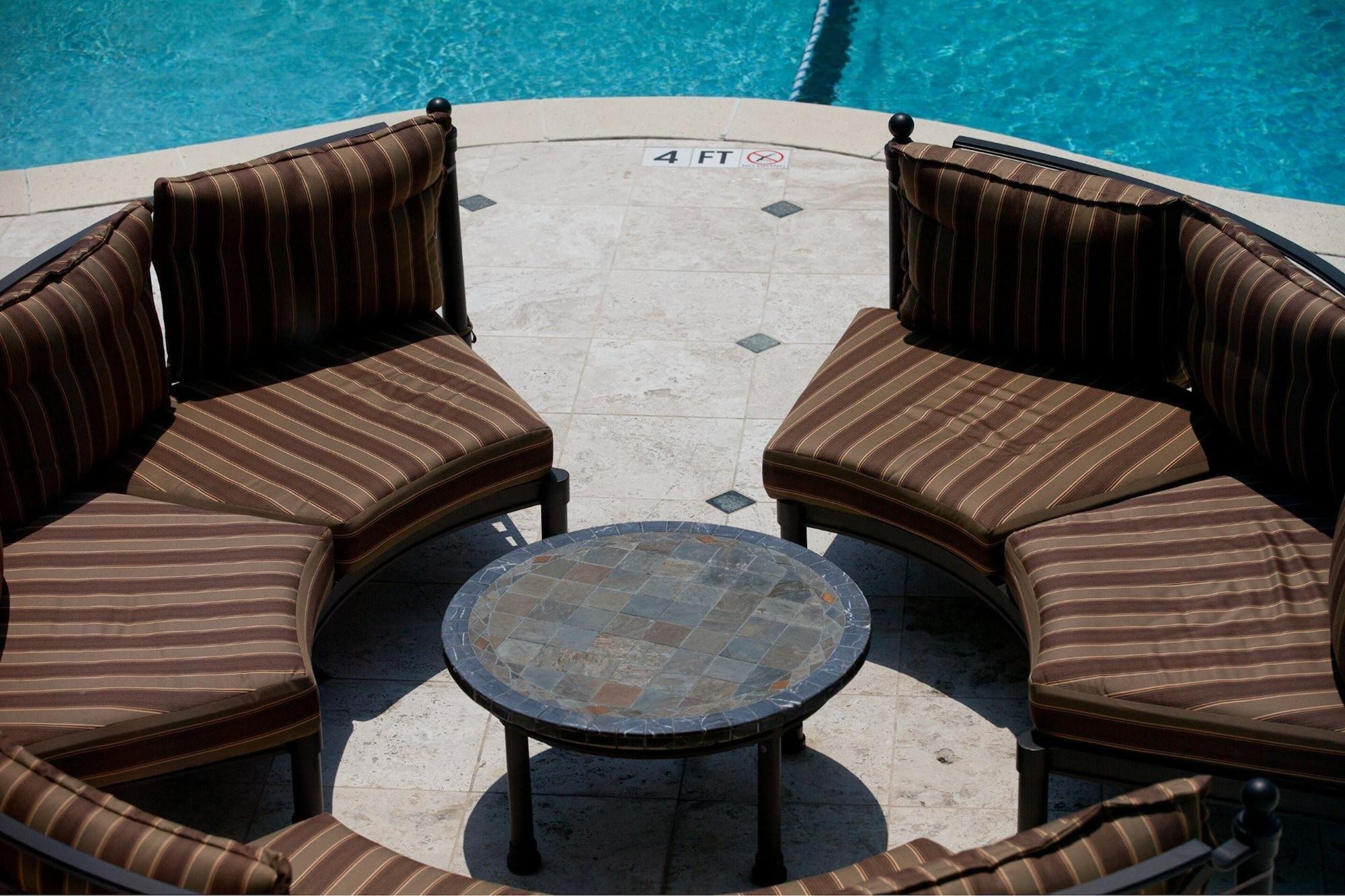 Town & Country Inn and Suites by null