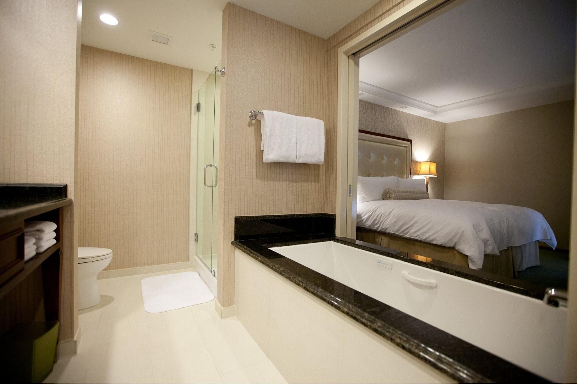 Town & Country Inn and Suites by null