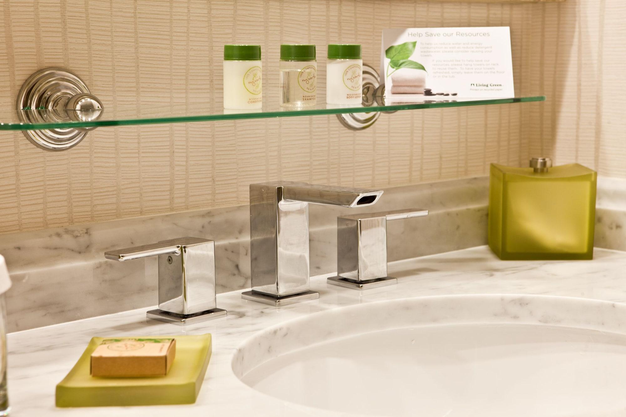 Town & Country Inn and Suites by null