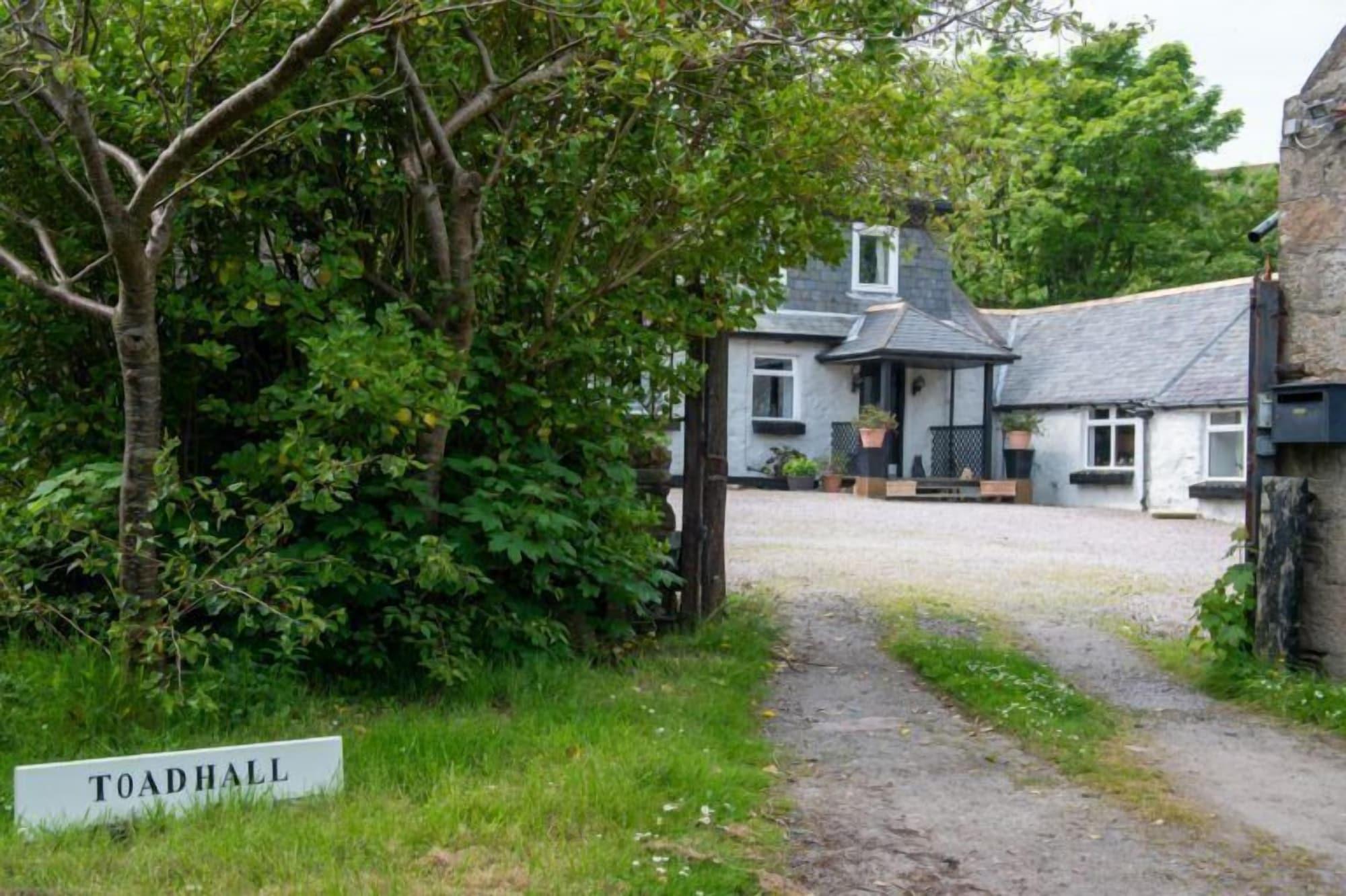 Toadhall Rooms