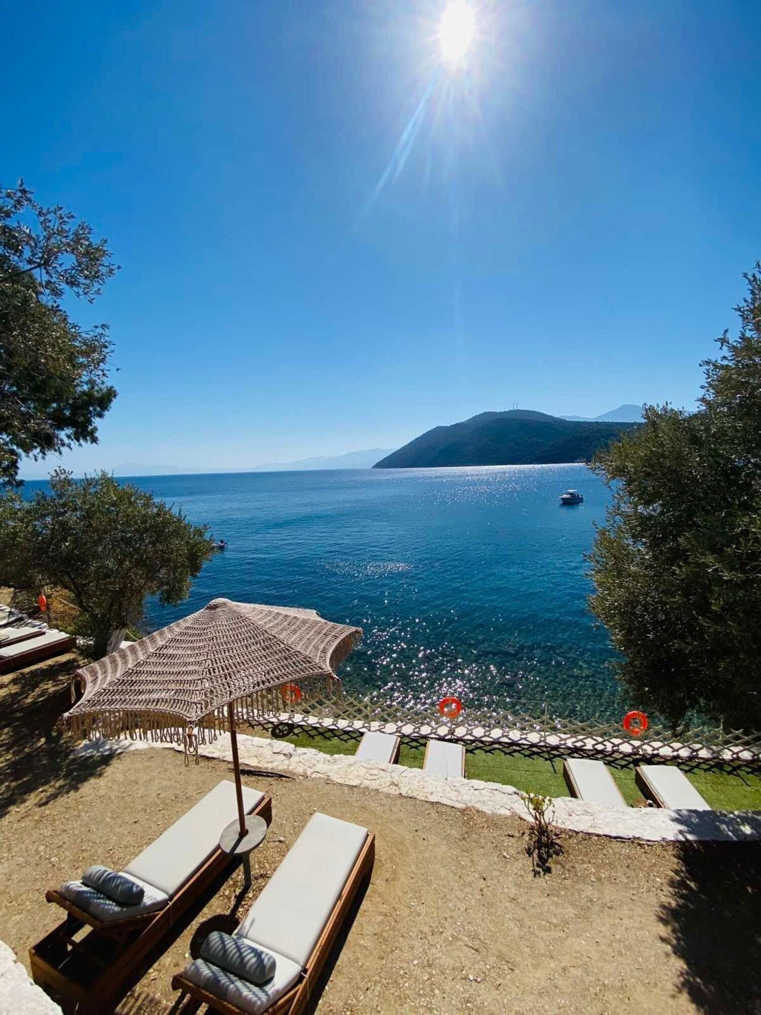 Nafsika Villas