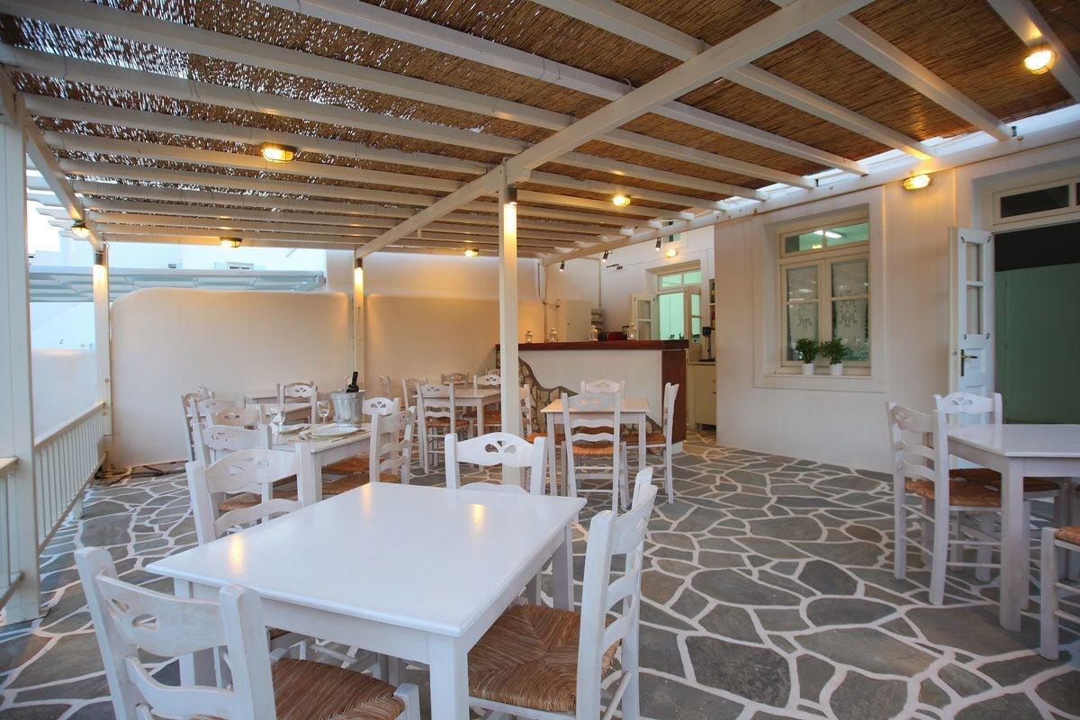 Paros Inn Hotel
