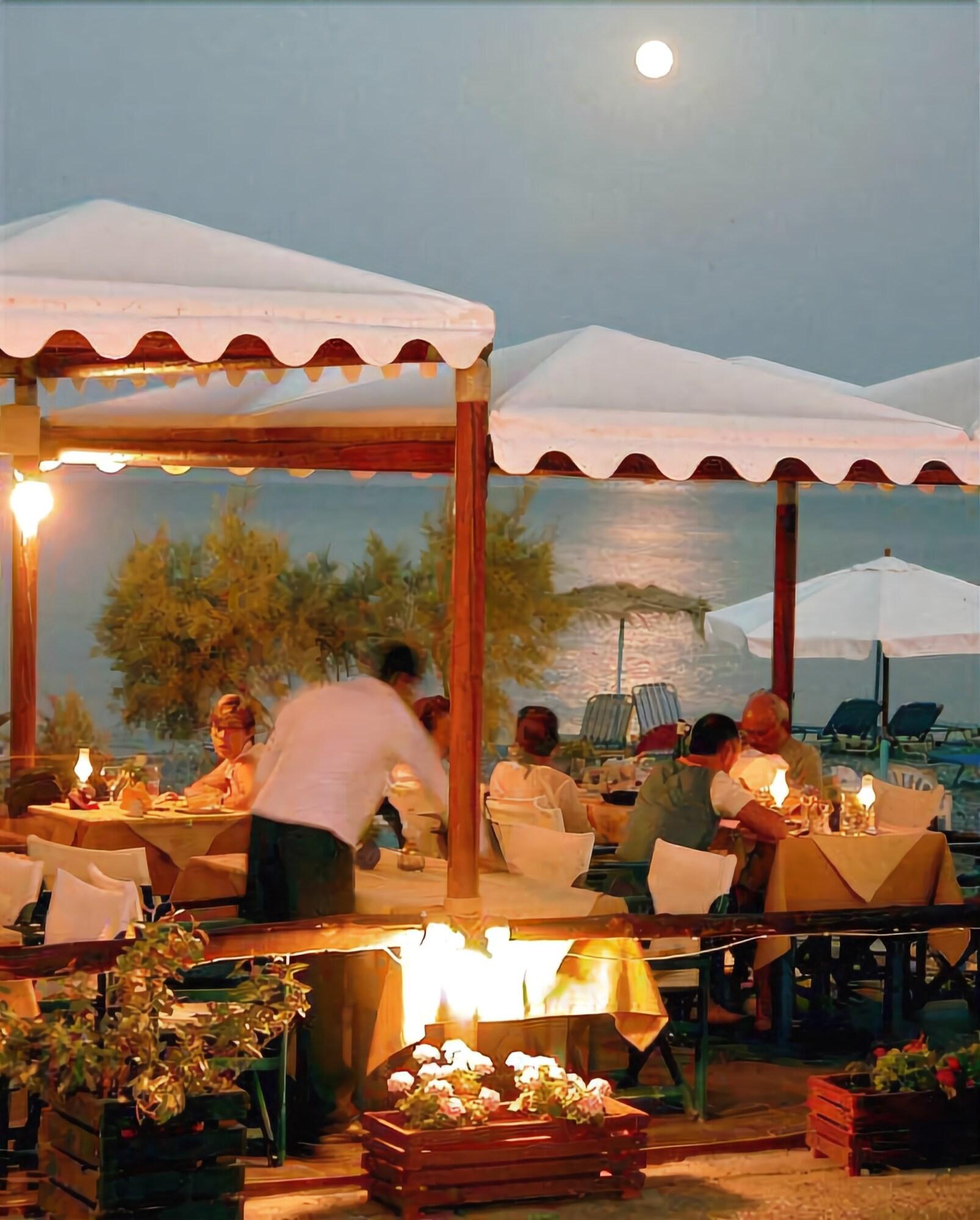 The Boathouse Hotel