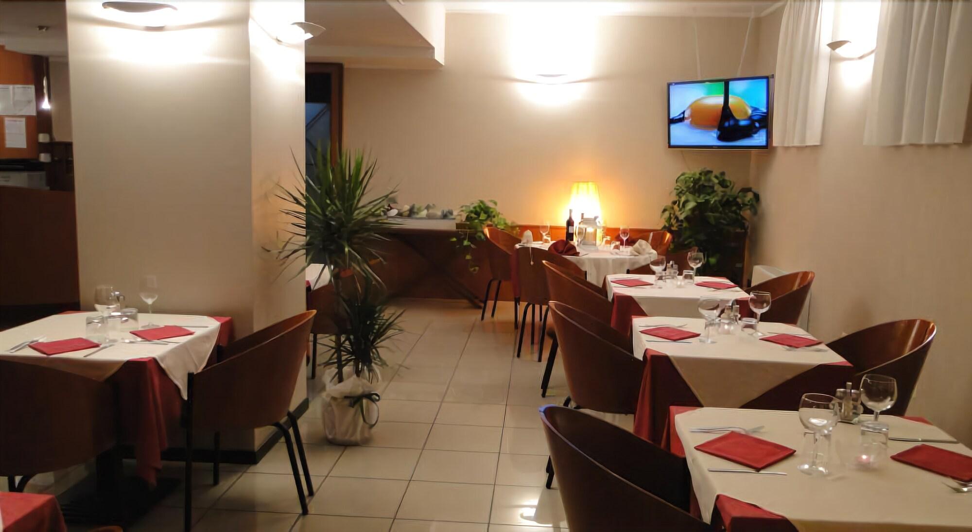 Hotel Moderno
