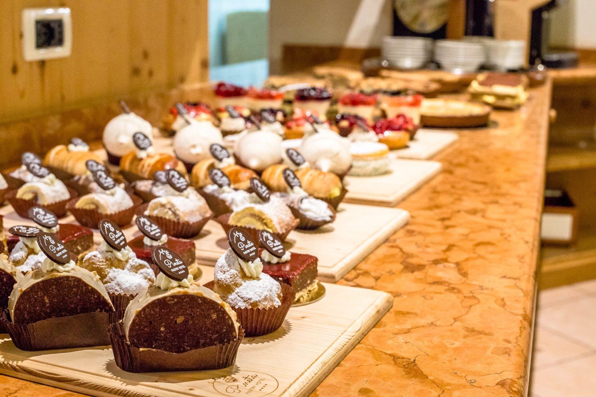 Pineta Pastry Hotel