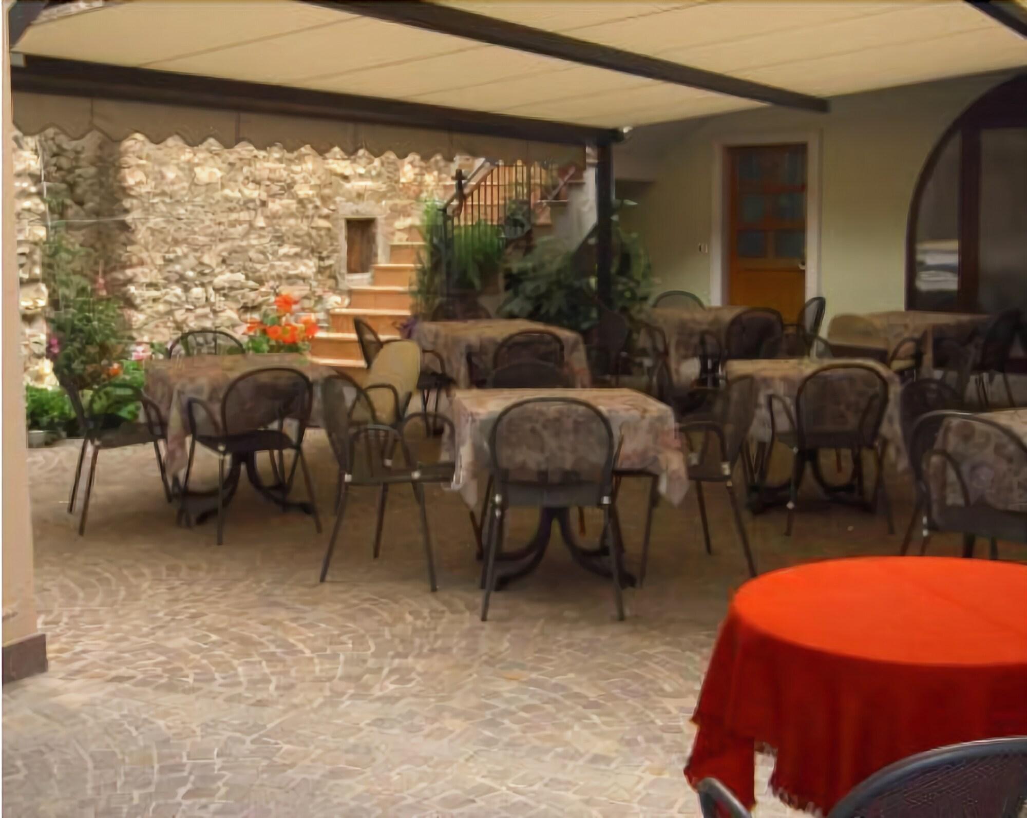 Hotel Doria