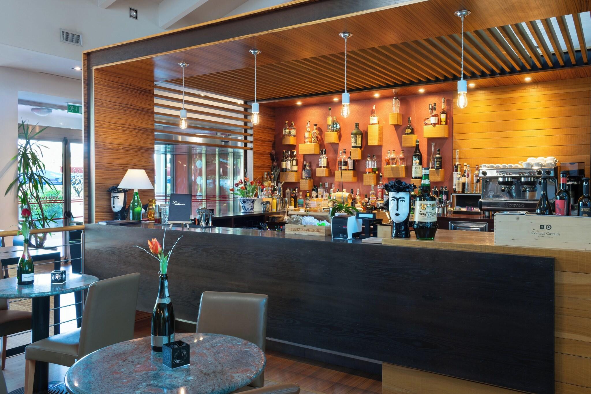 Admiral Park Hotel