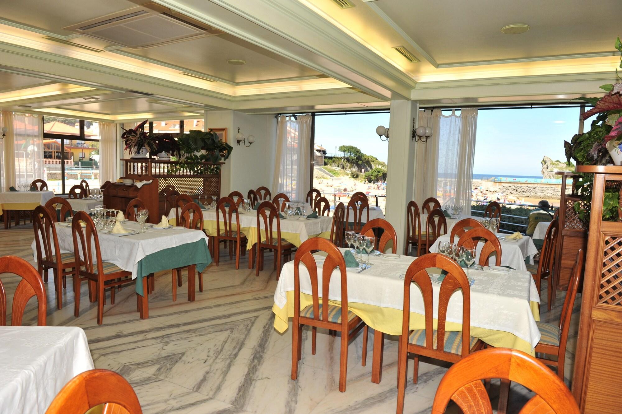 Hotel Alfar