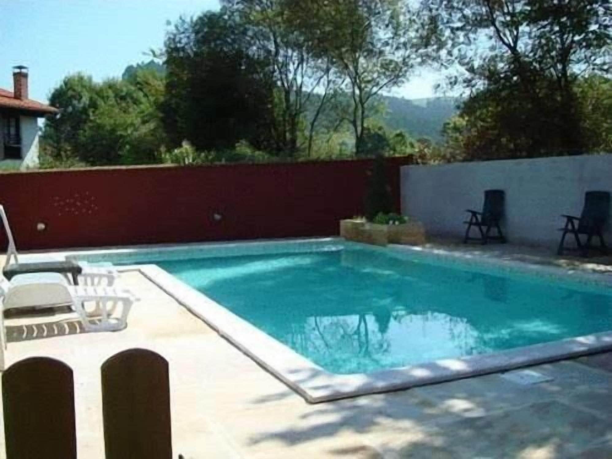 Posada Restaurante Prada A Tope by null