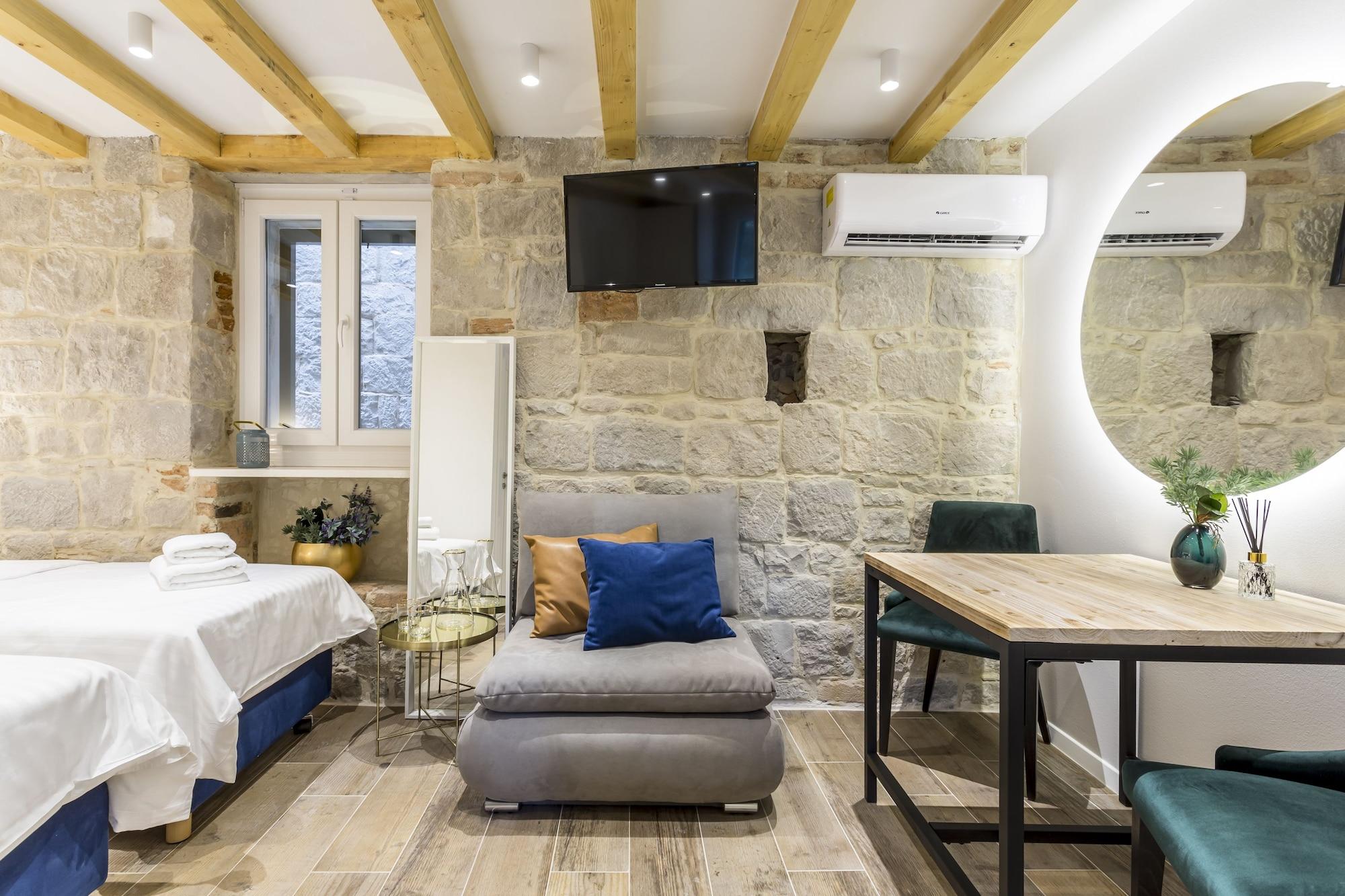 Luxury Rooms Miara In City Centre