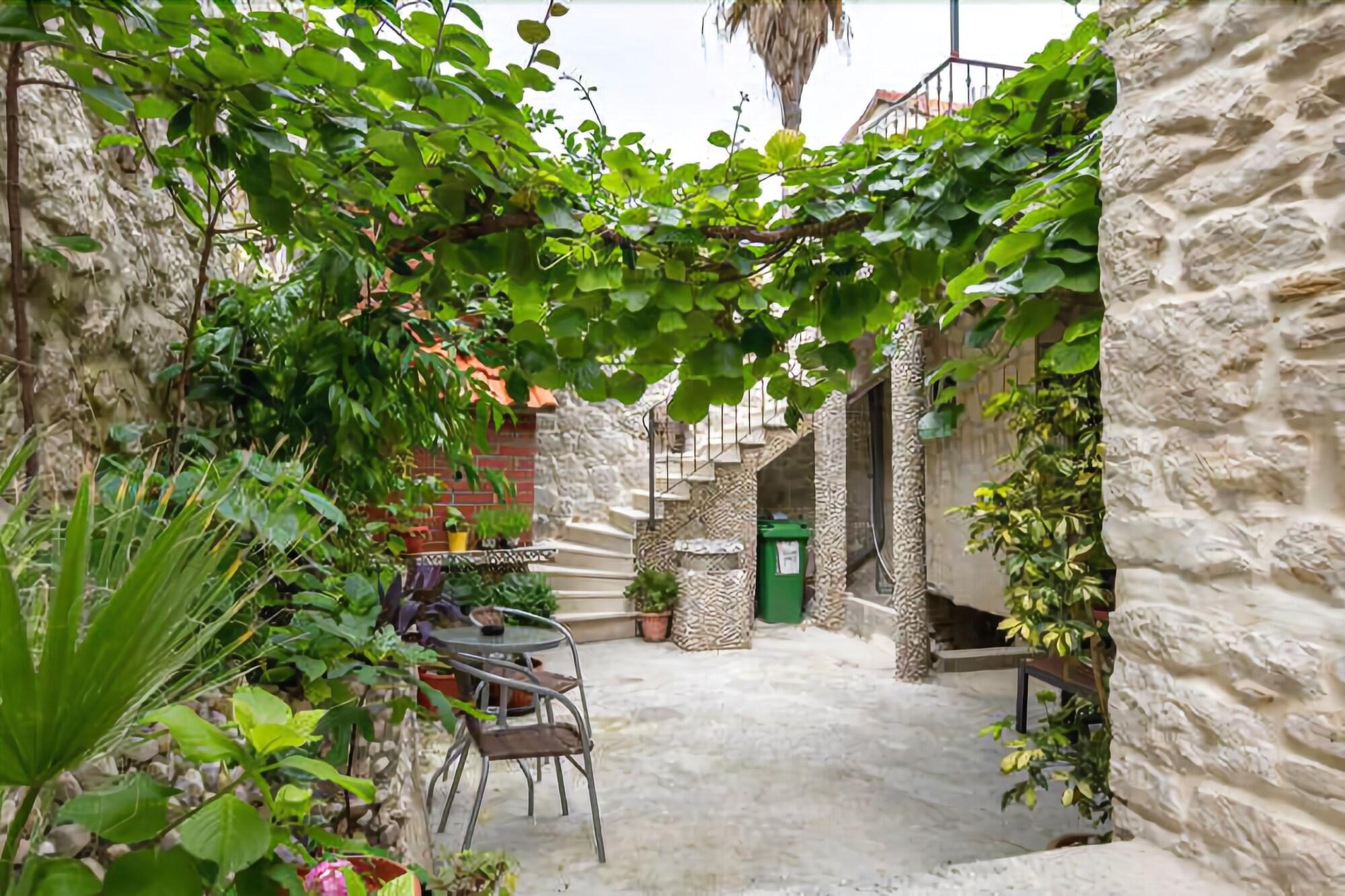 Apartments Nikolla - Poză