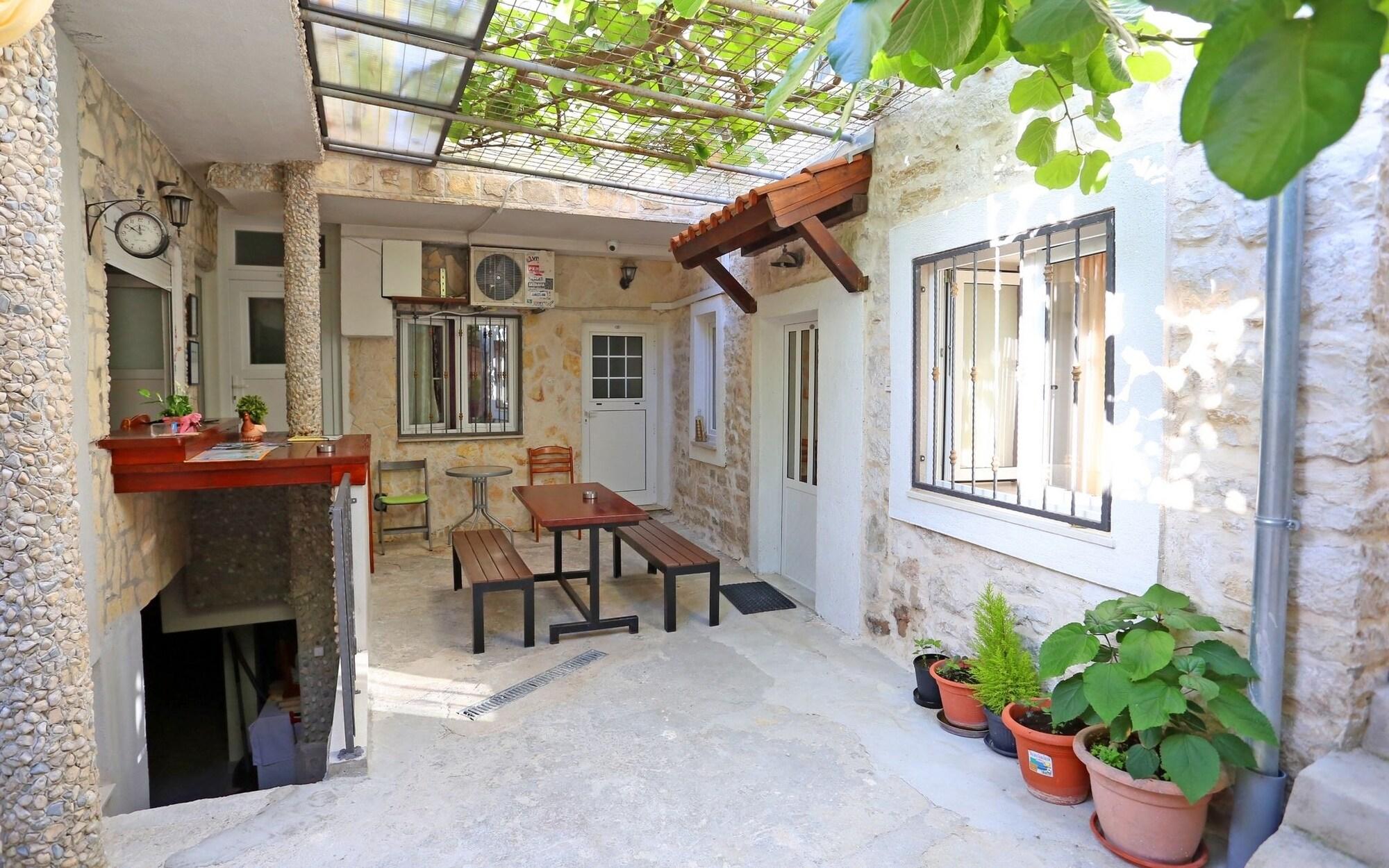 Apartments Nikolla - Poză