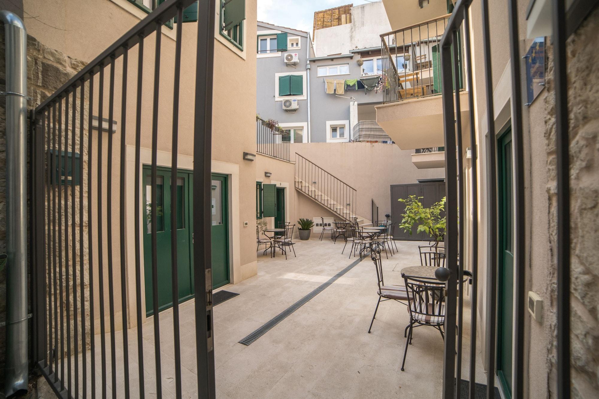 Apartments Korta - Poză