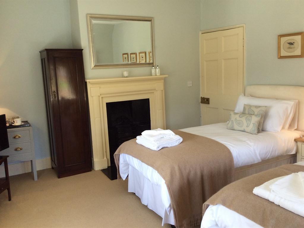 Castle Farm House B&B