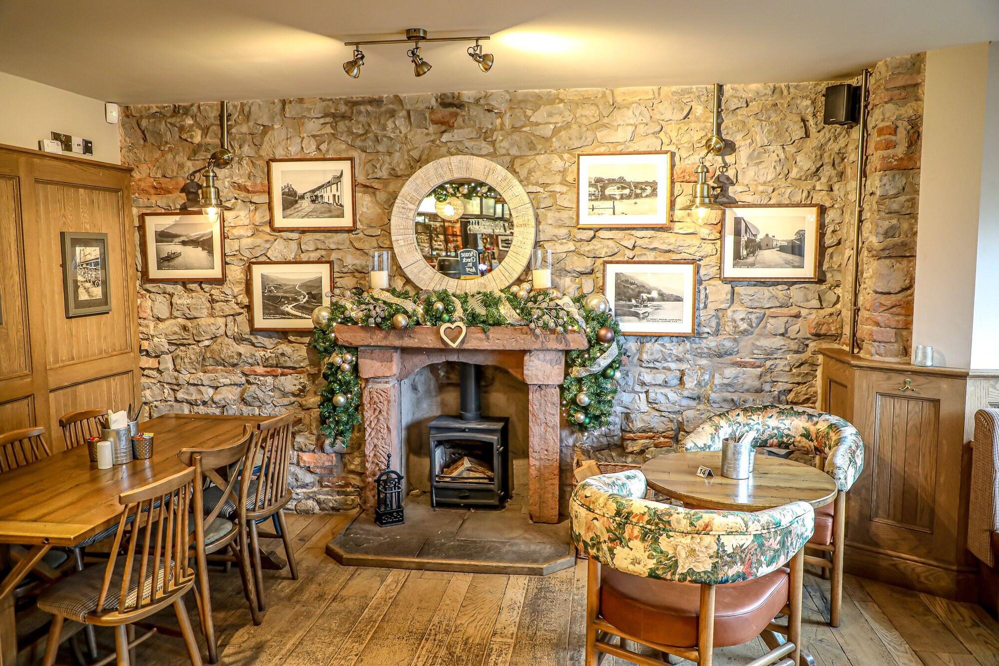 Pooley Bridge Inn