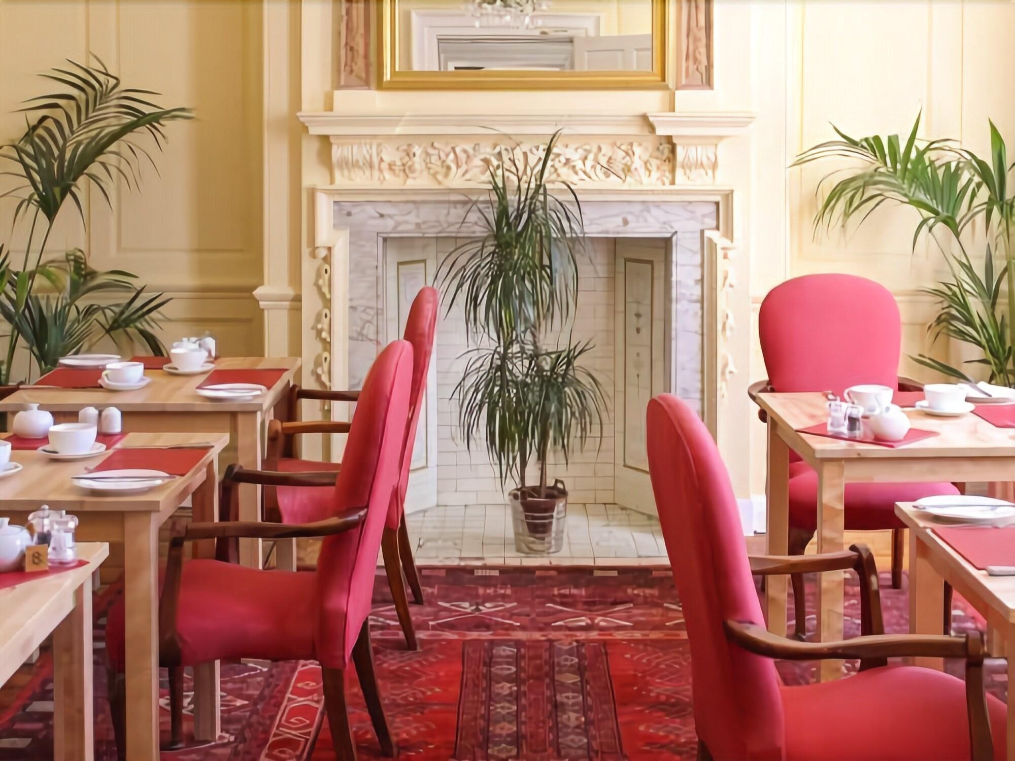 Cley Hall Hotel