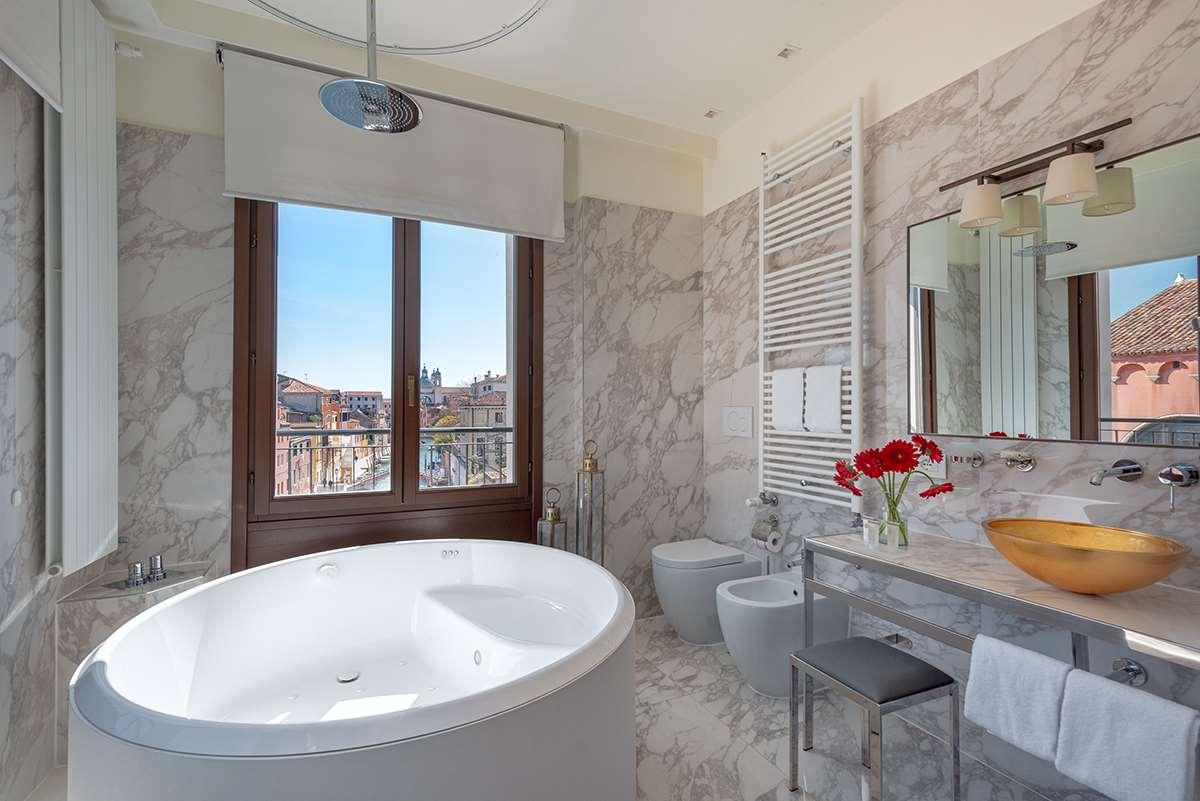 Palazzo Veneziano - Venice Collection by null