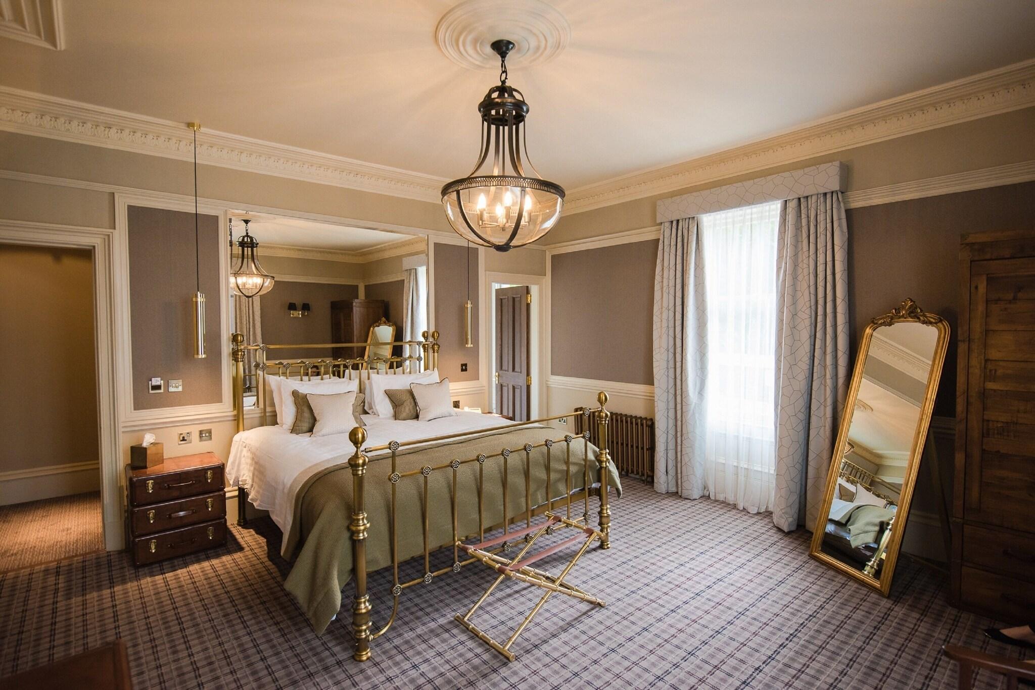 Cornhill Castle Hotel by null