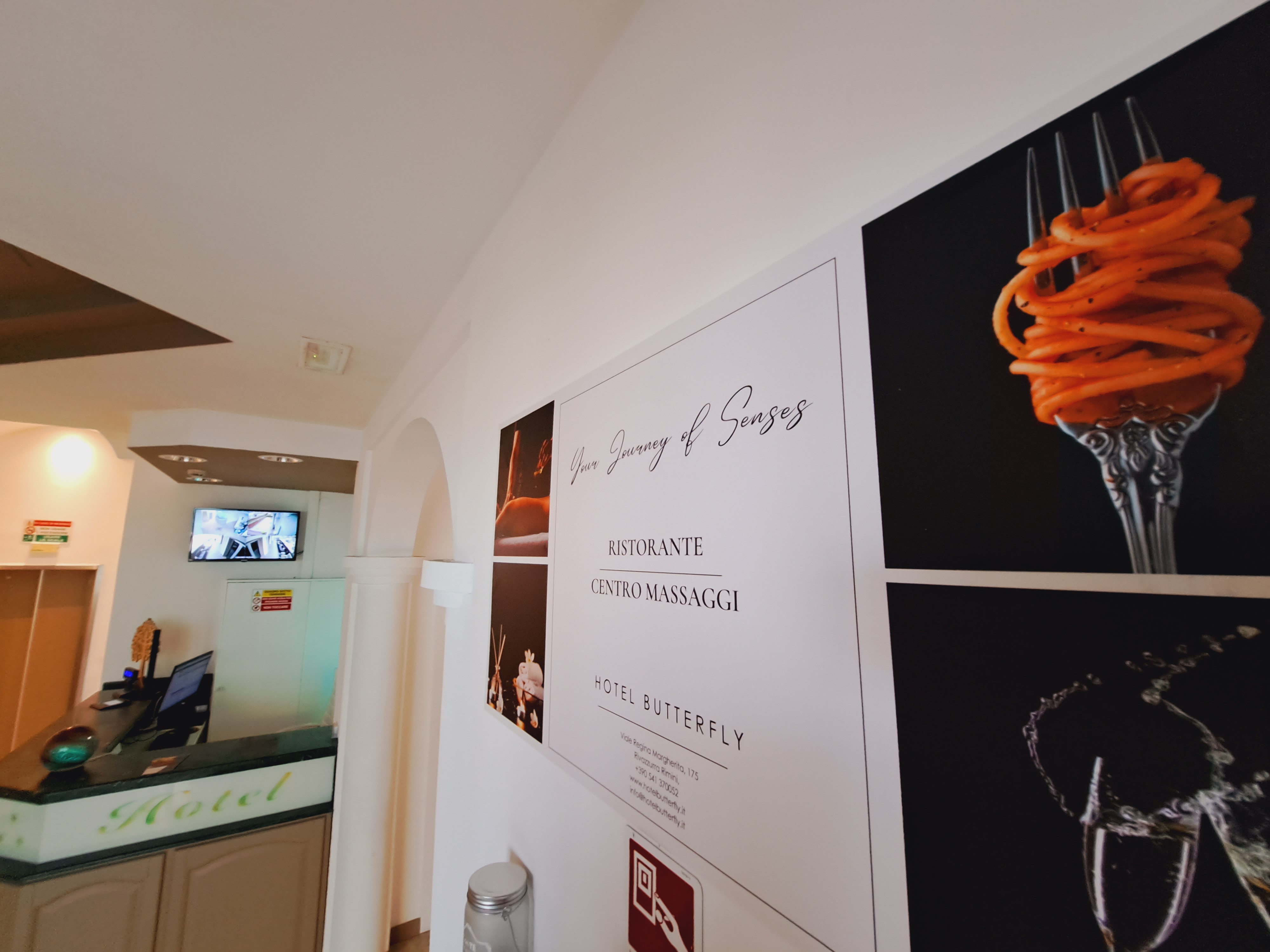 Hotel Butterfly Wellness & Spa - attēls