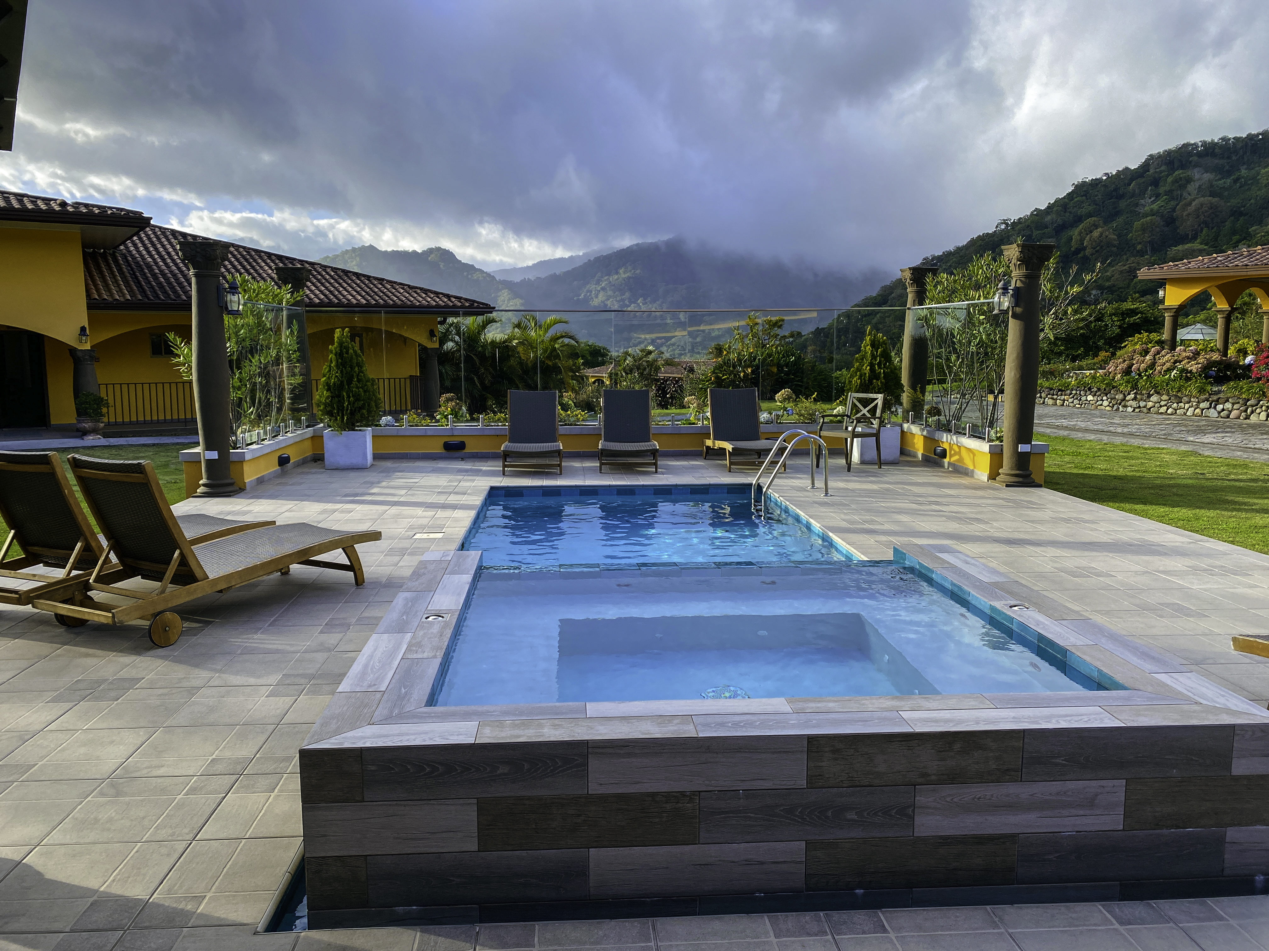 Los Establos Panama by null