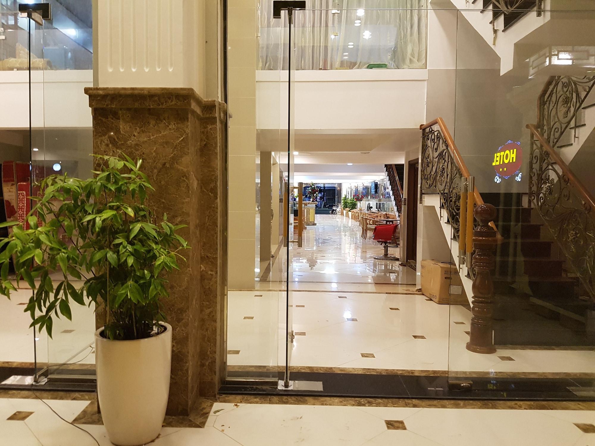 Nu Hoang Hotel - photo