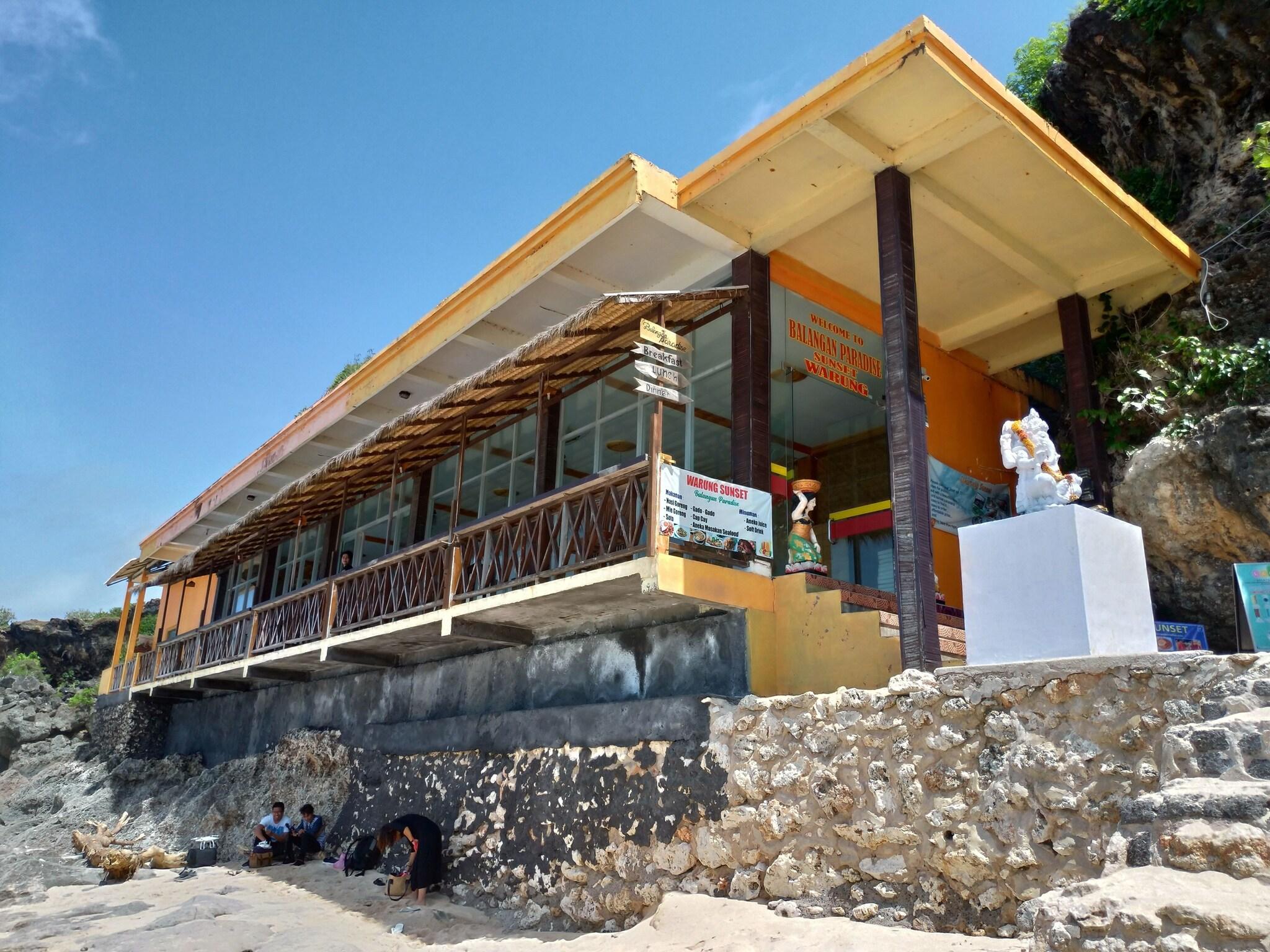 Balangan Paradise Hostel And Restaurant