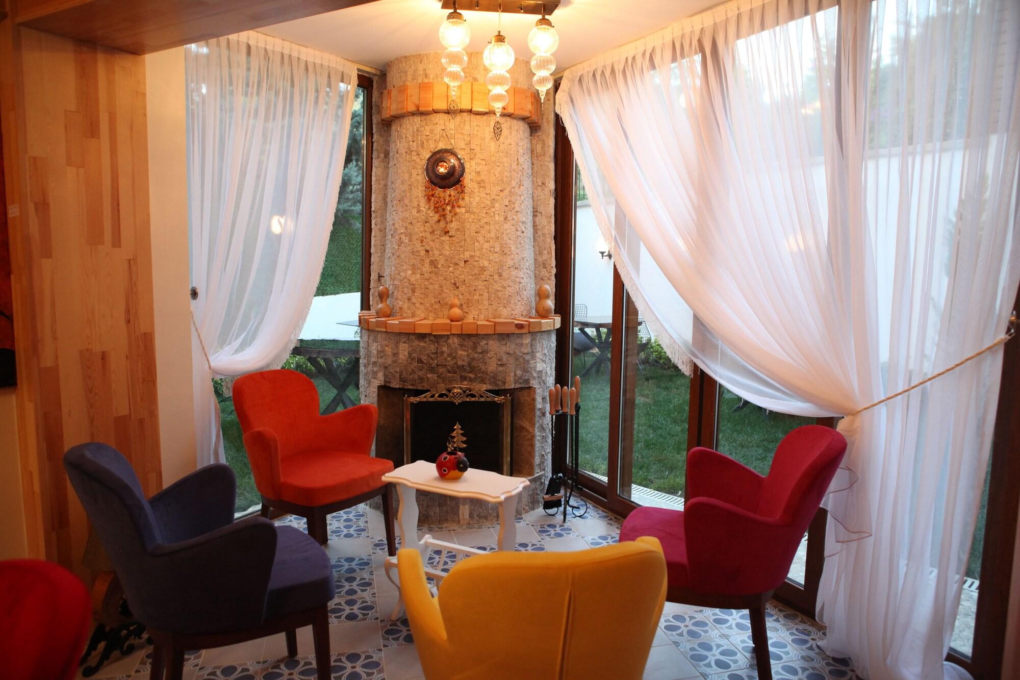 Asiklar Butik Otel