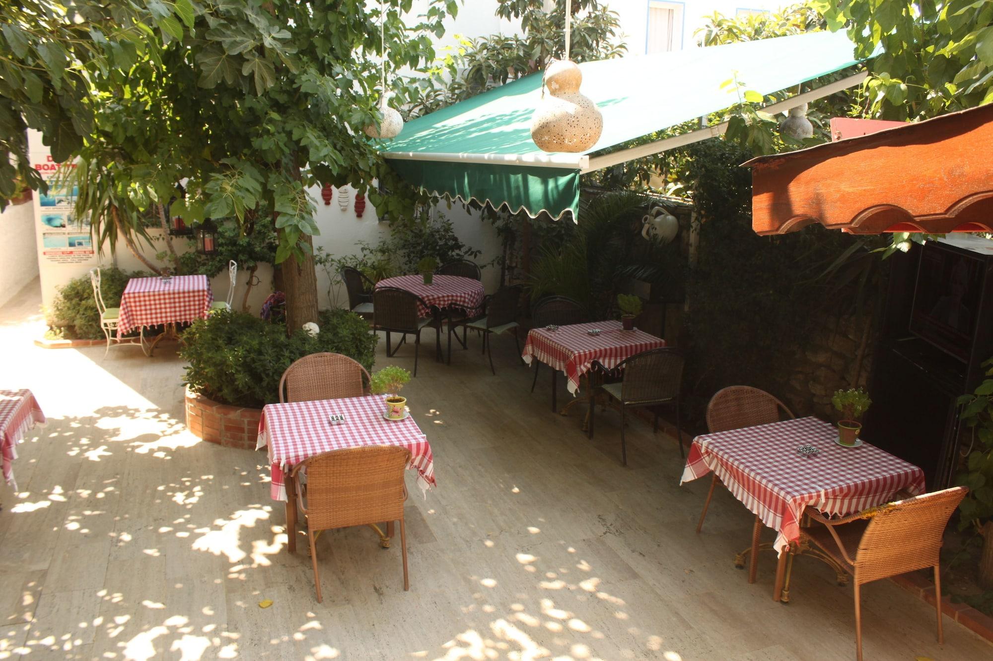 Tay Pansiyon