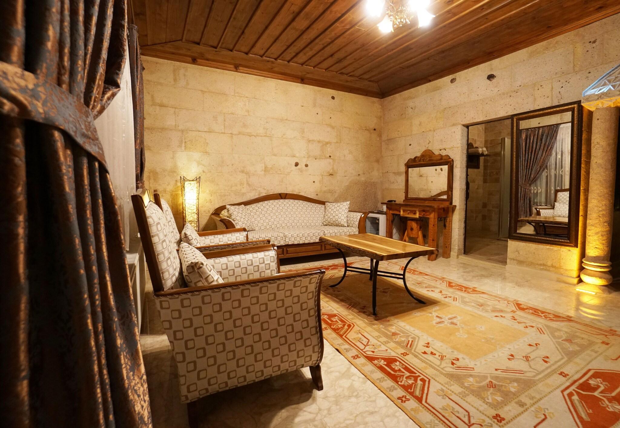 Roma Cave Suite Hotel