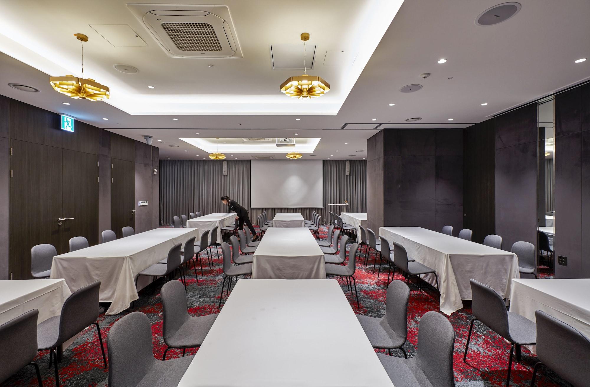 Hotel In 9 Gangnam