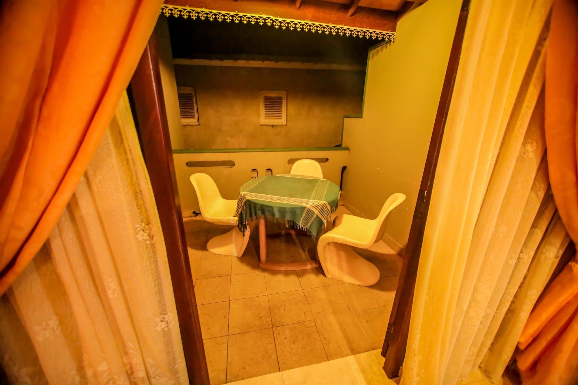 Frangipani Motel