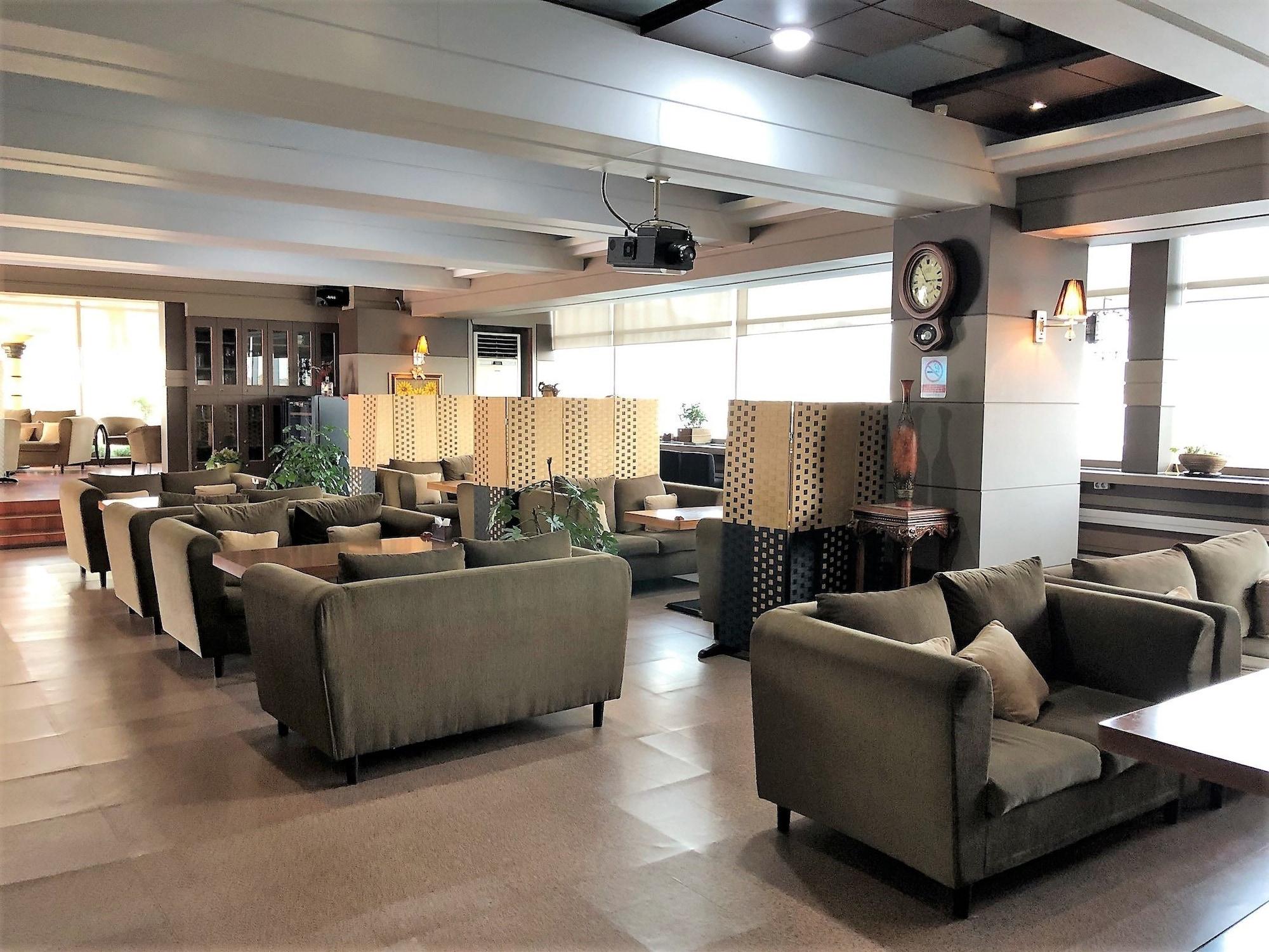 Masan Tourist Hotel