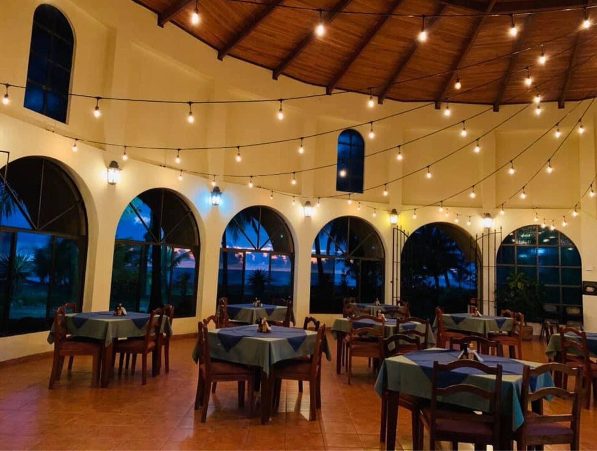 Hotel Delfin Playa Bejuco