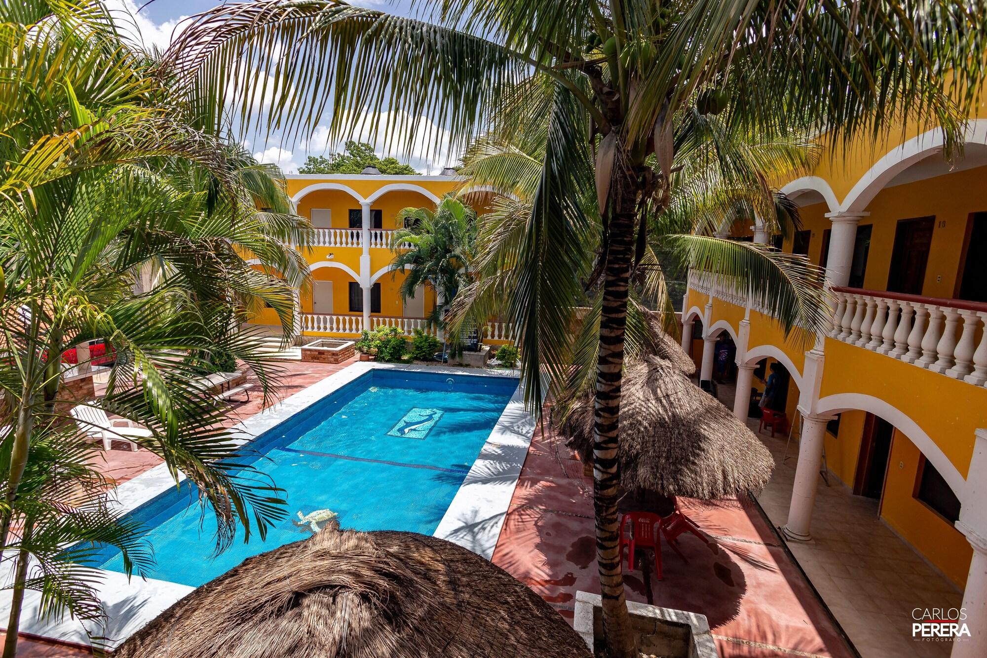 Hotel Los Arcos
