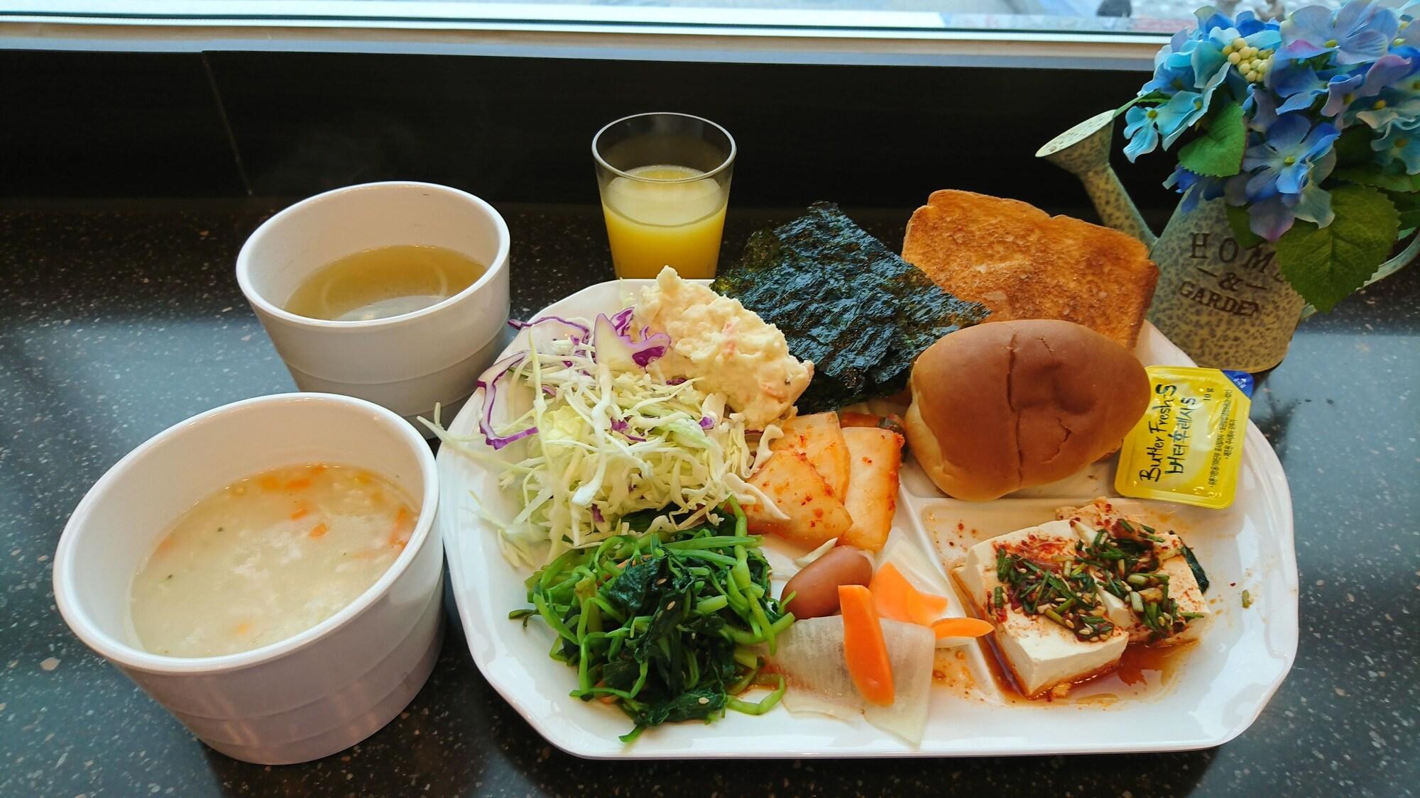 Toyoko Inn Ebina-eki Higashi-guchi