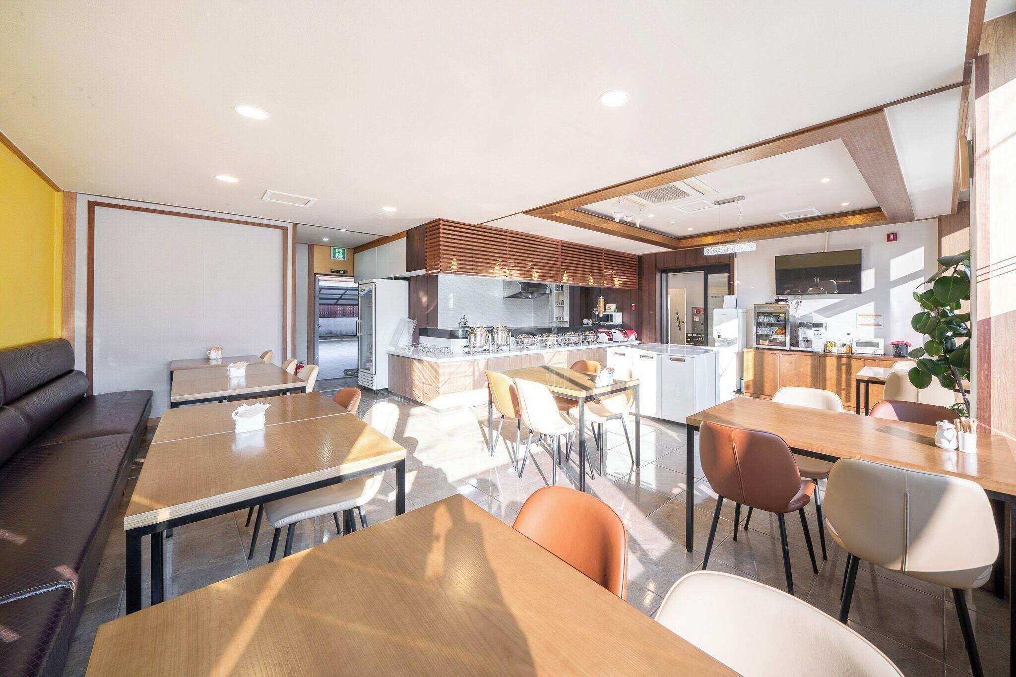 Pearl Business Hotel