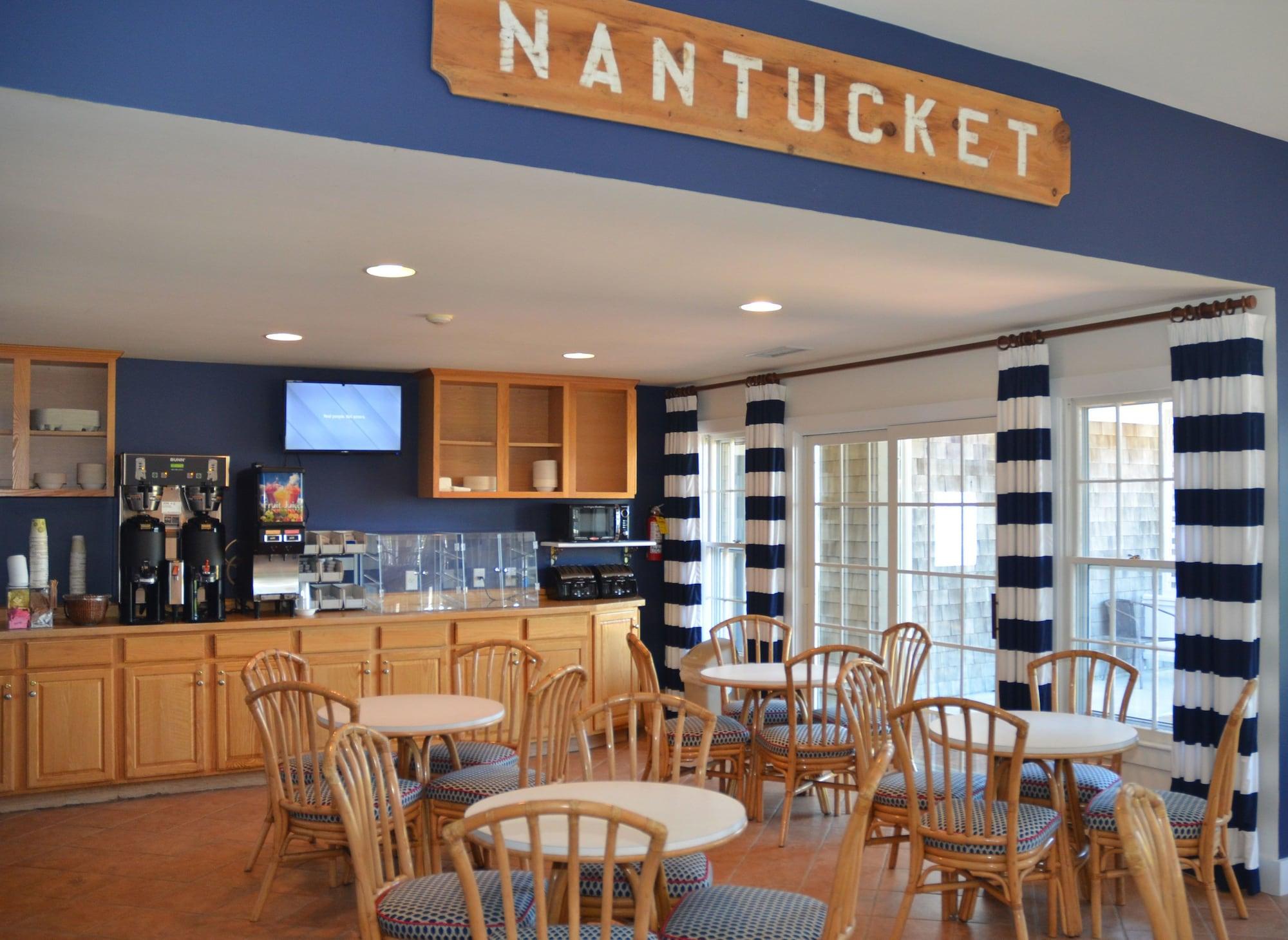 The Beachside Hotel by null