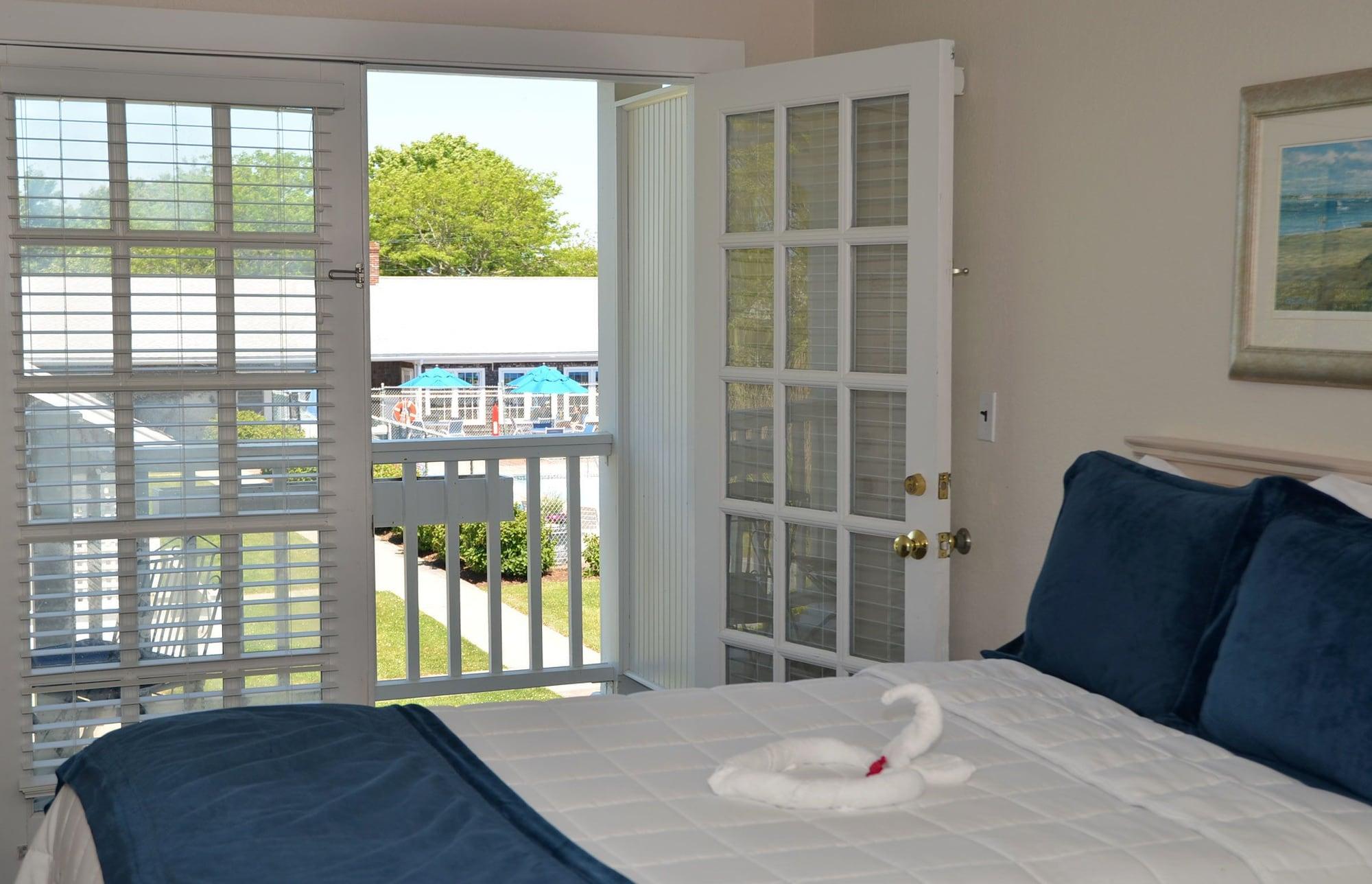 The Beachside Hotel by null