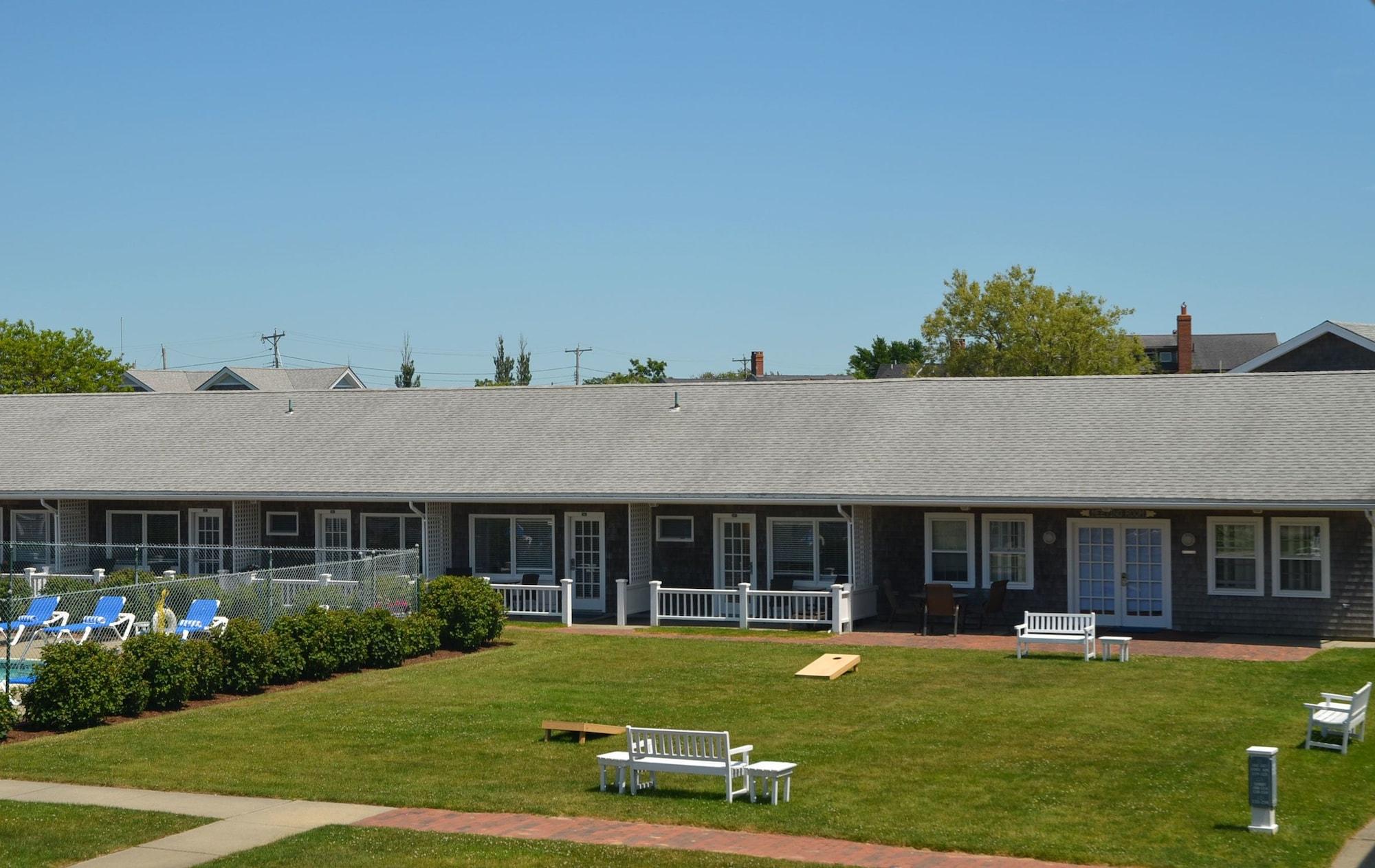 The Beachside Hotel by null