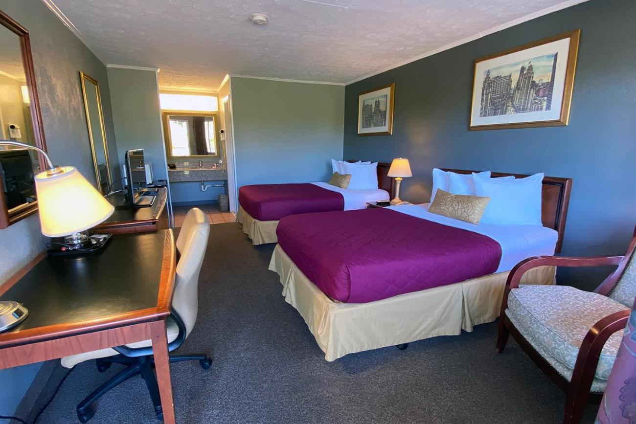 Budget Inn