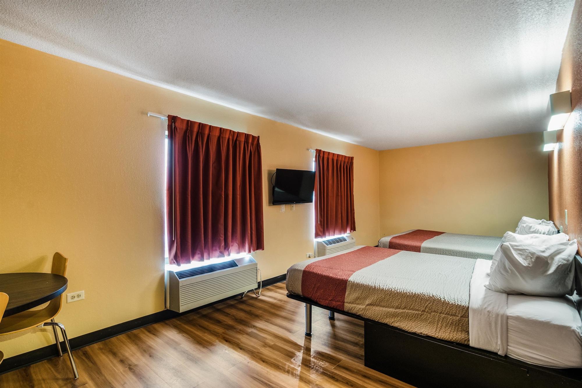 Motel 6 Libertyville, Il