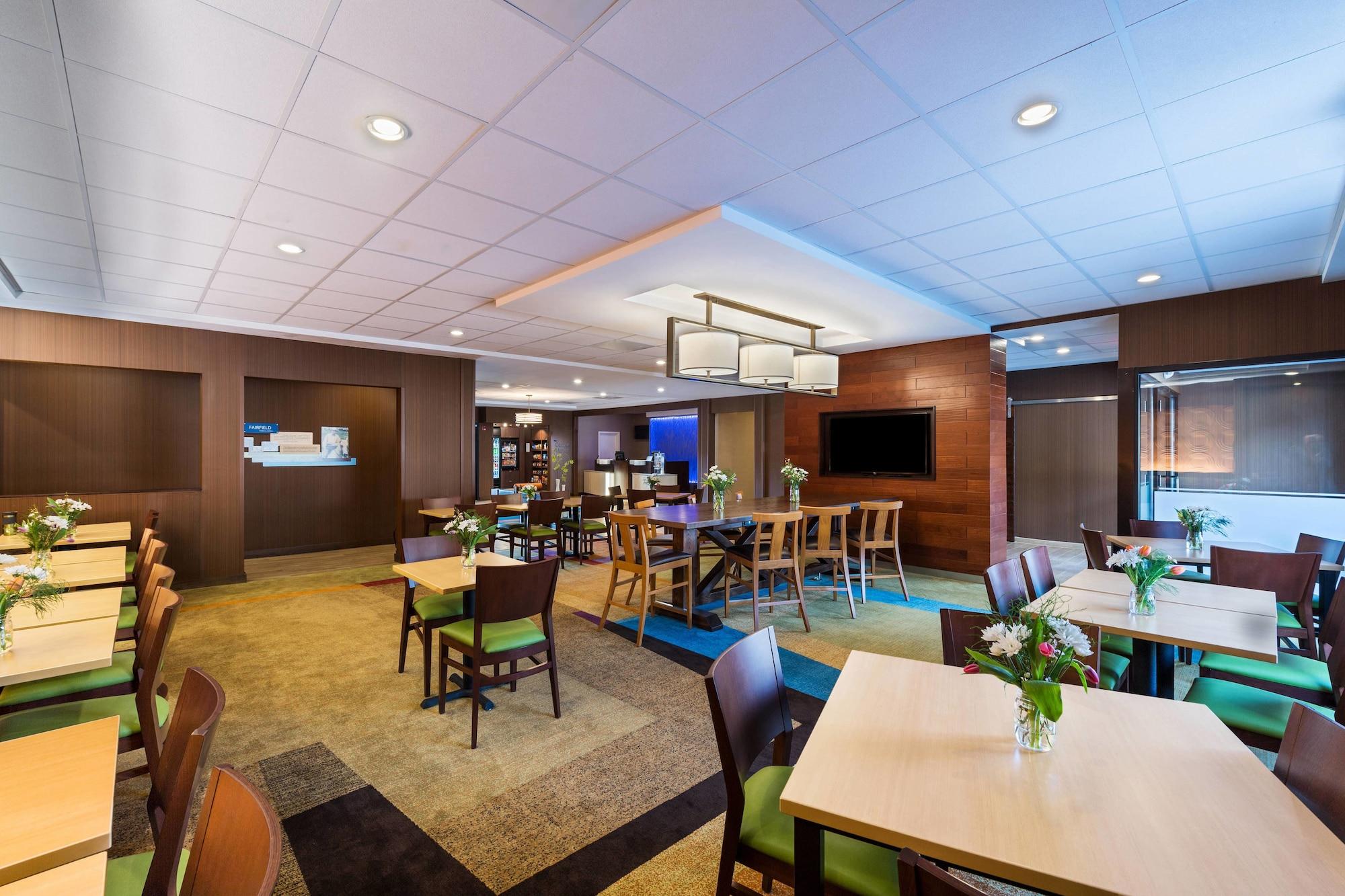 Fairfield by Marriott Inn & Suites Uncasville Grot
