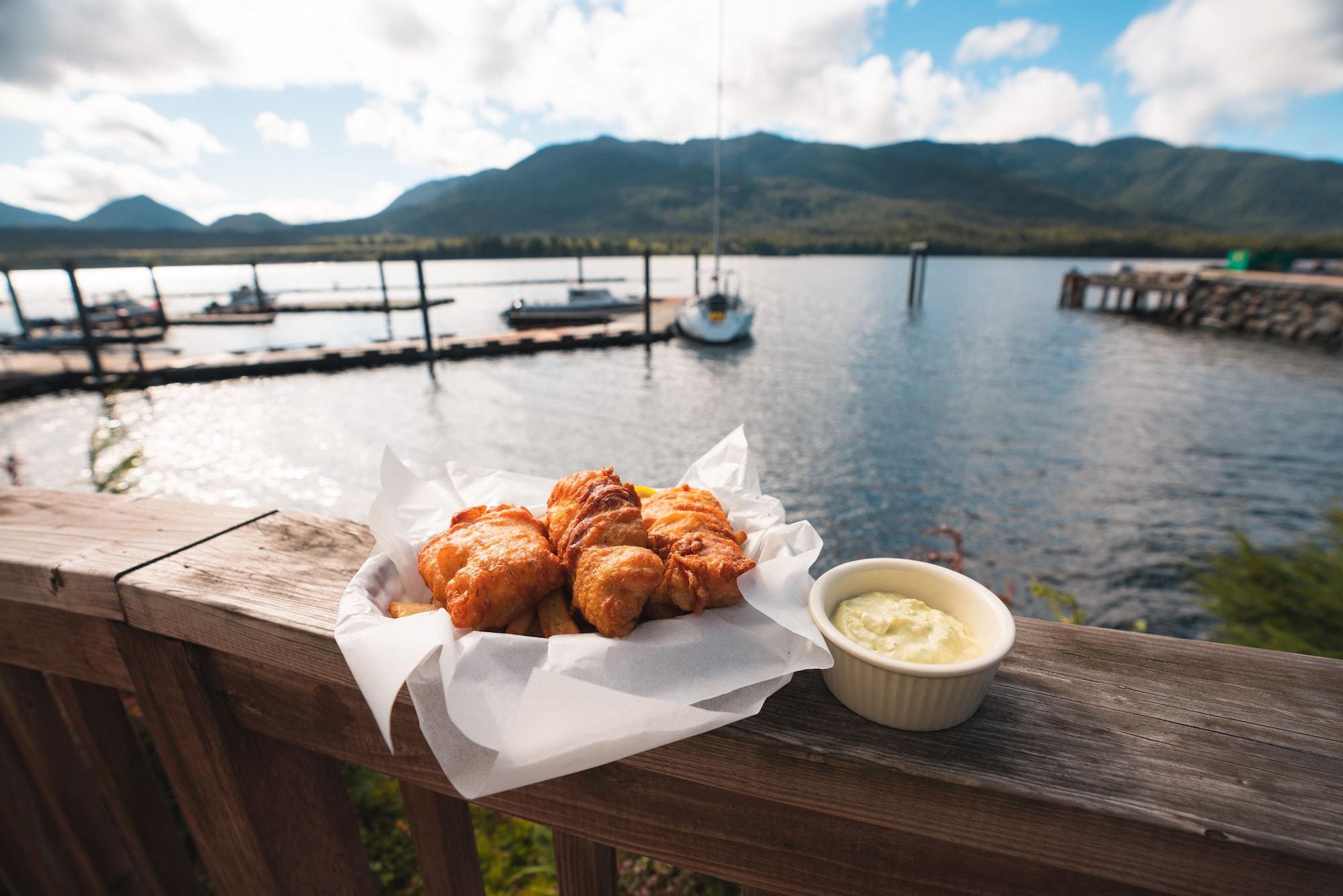 The Ketch Inn & Marina - rebranded from Edgewater Inn by null
