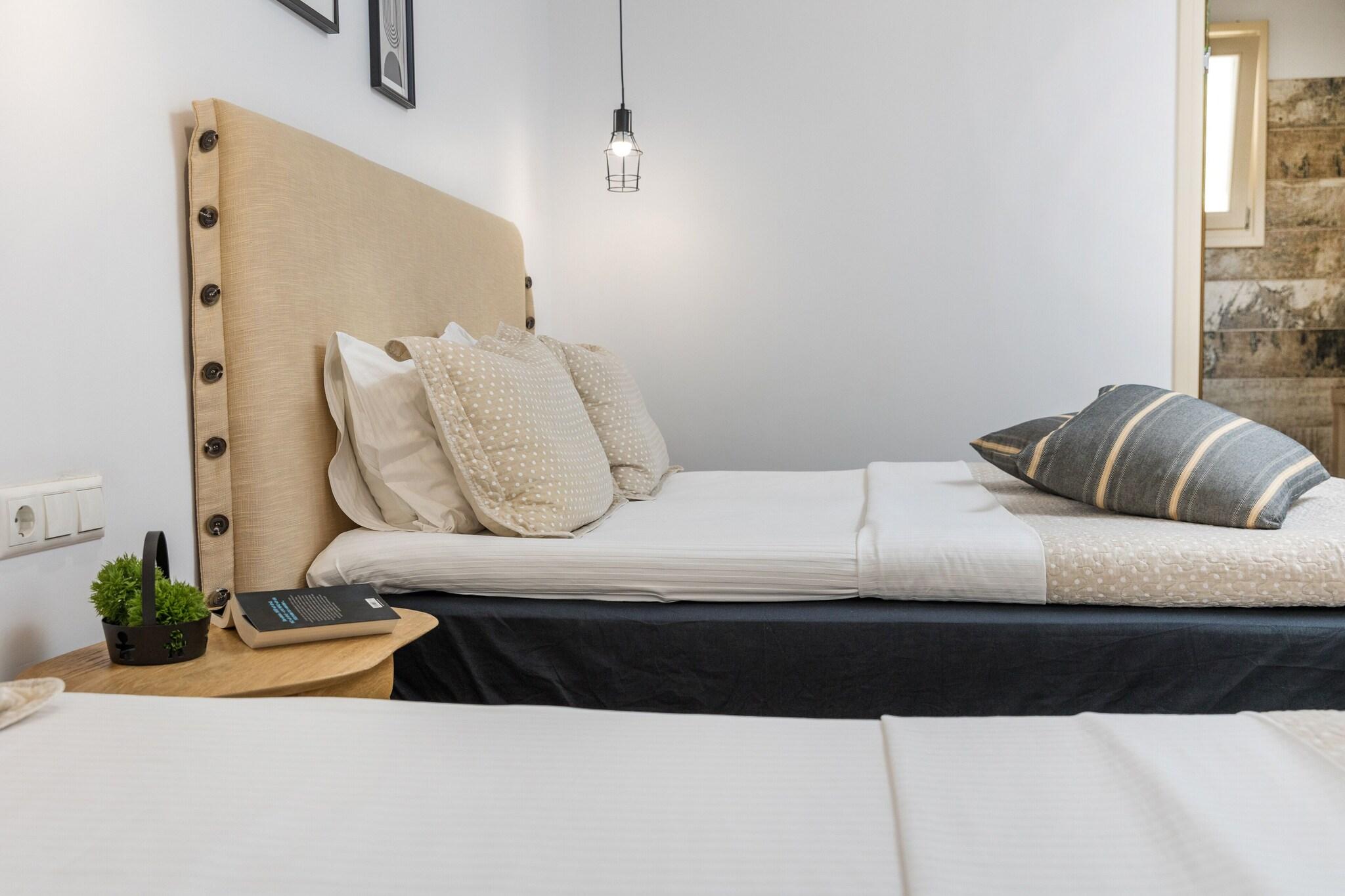 Korali Hotel by null