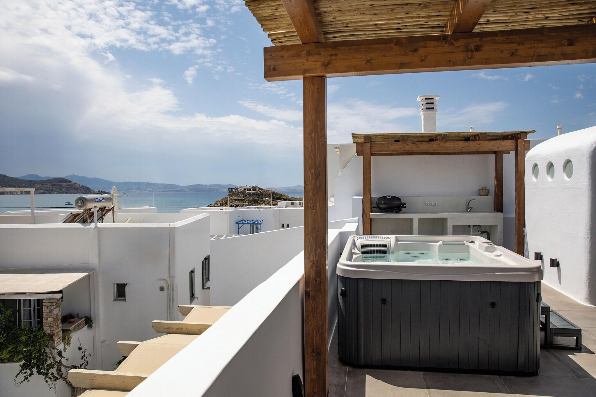 Korali Hotel by null