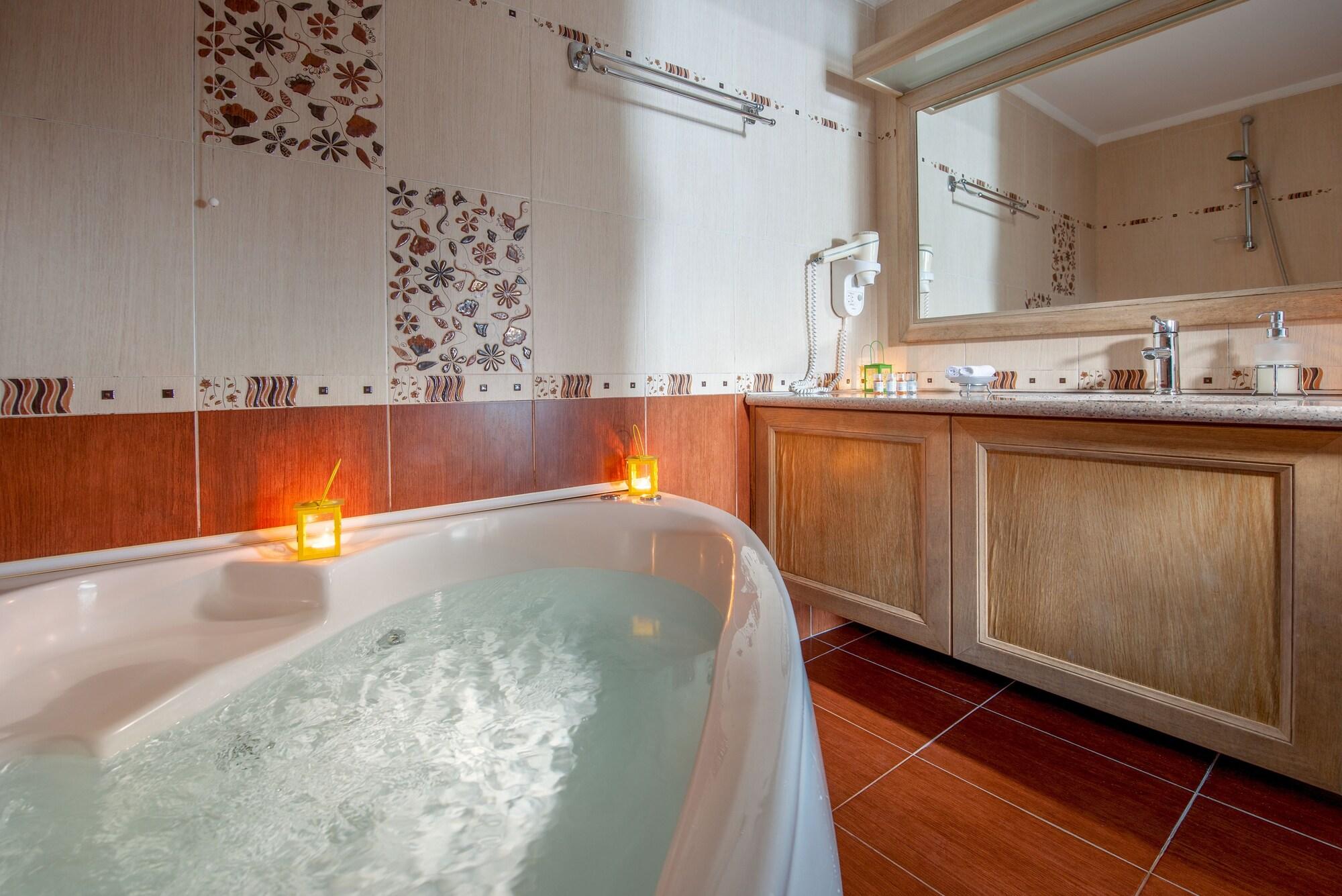 Keti Hotel by null