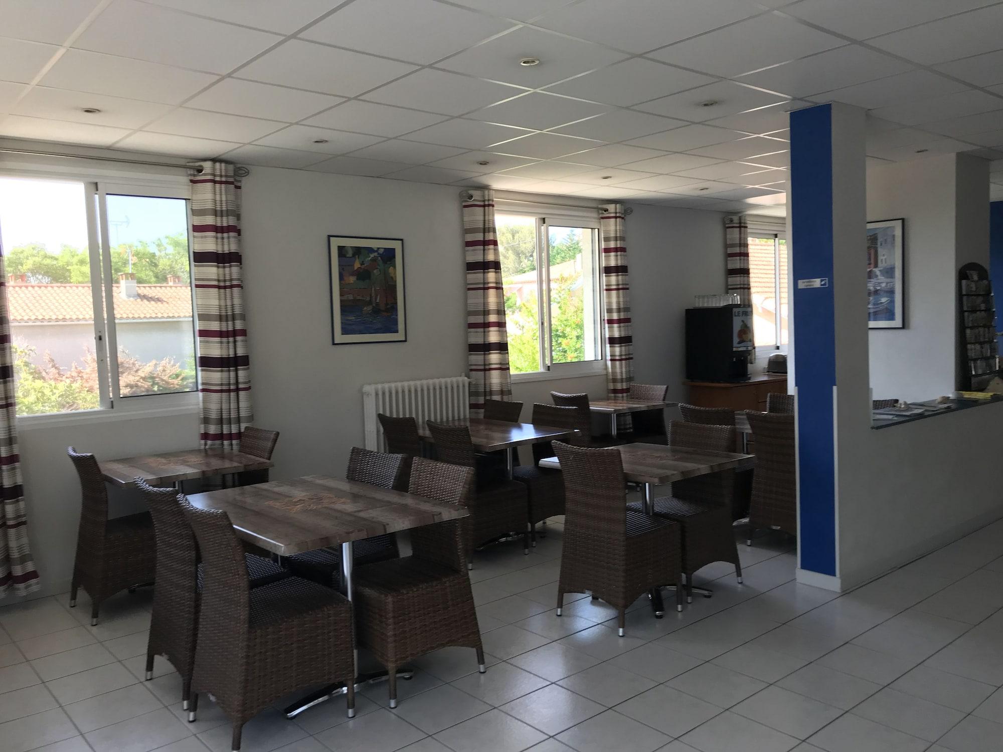 Le Carry Hôtel