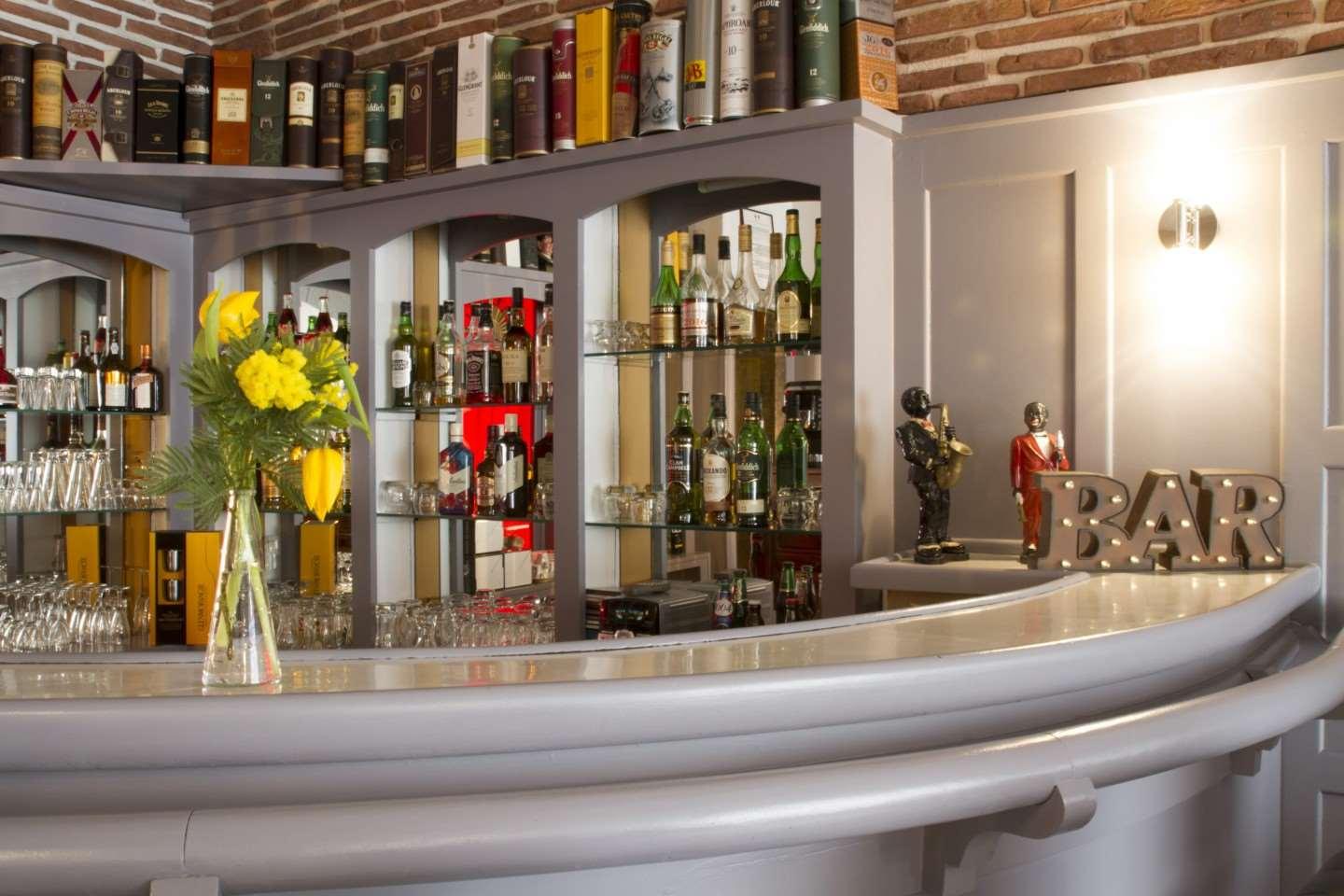 Brit Hotel Roanne - Le Grand Hotel