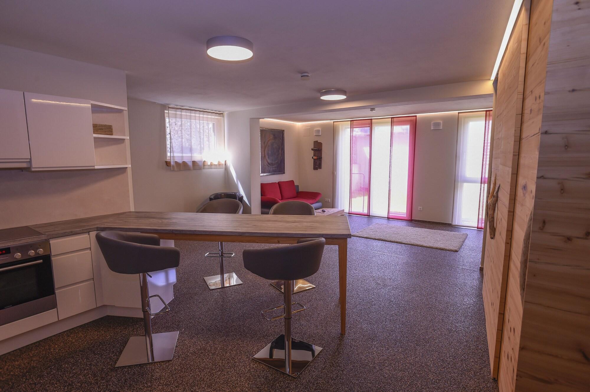 Sun Matrei Apartments